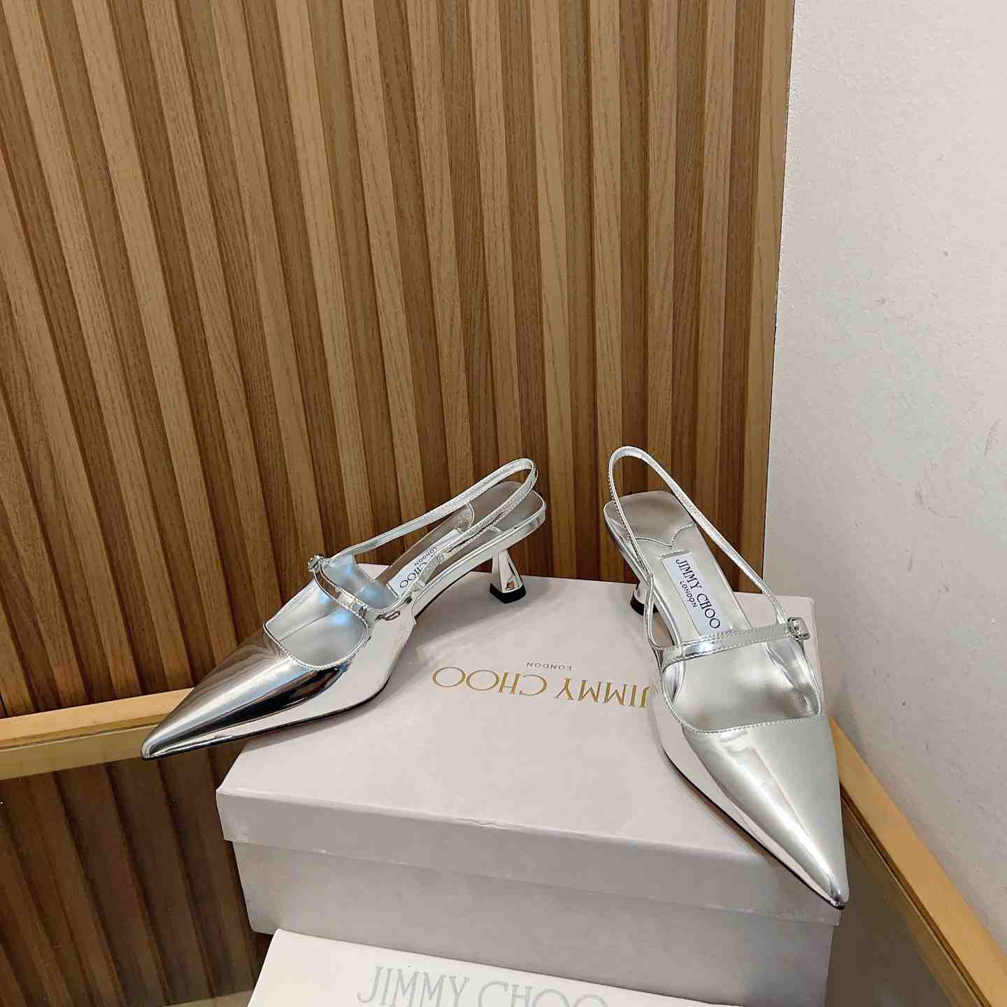 Jimmy Choo Didi 45 Silver Liquid Metal Leather Pointed Pumps - EUR FASHION