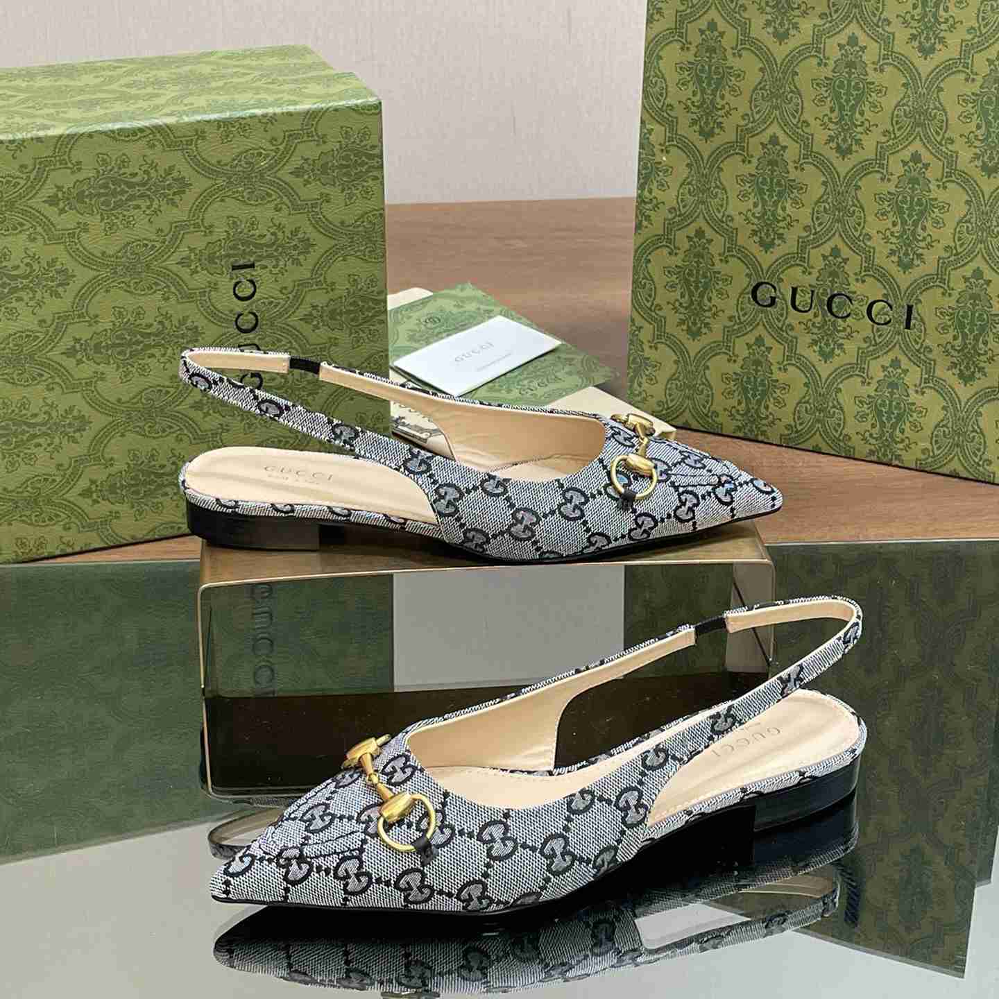 Gucci Women's Horsebit Slingback Ballet Flat - EUR FASHION