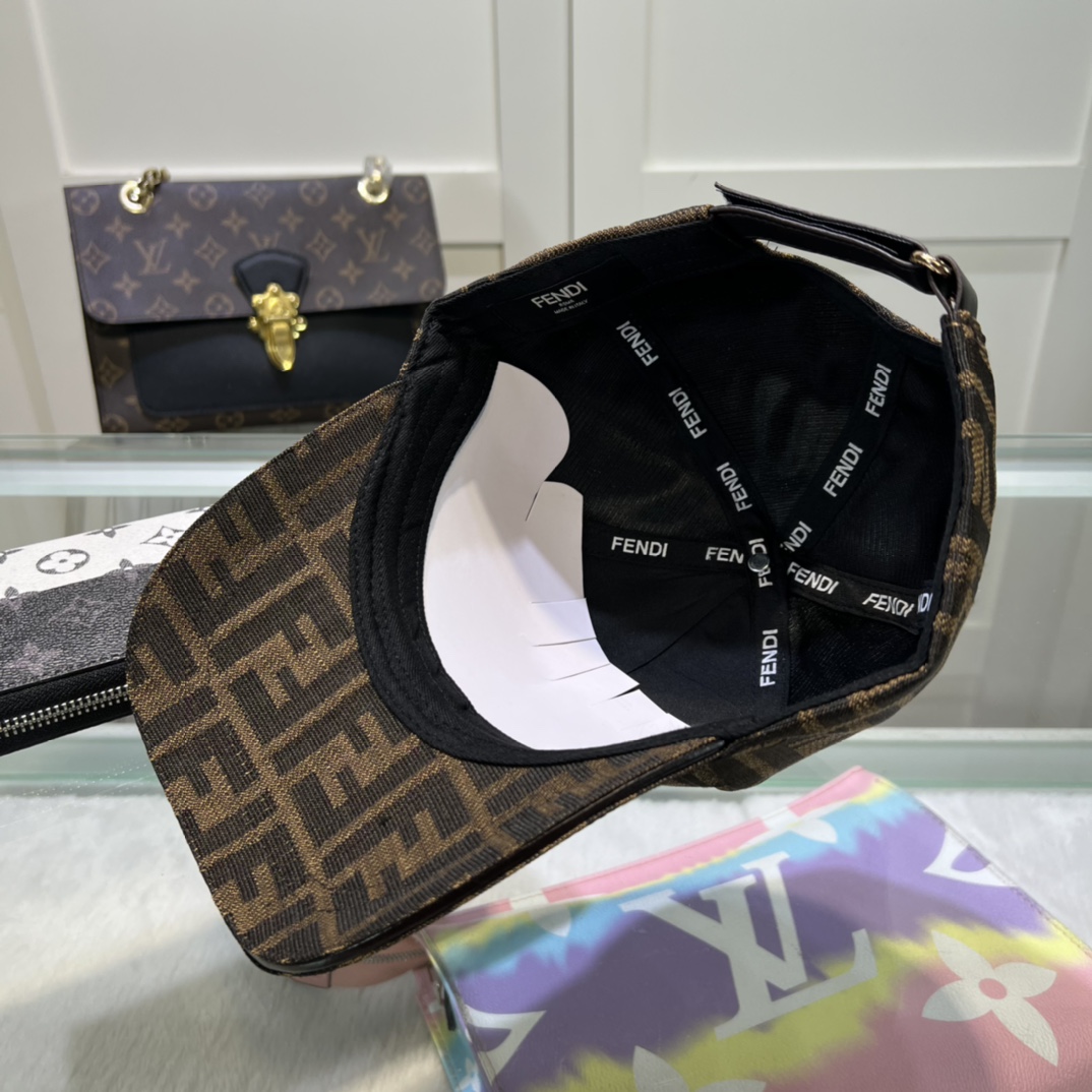 Fendi FF  Logo Baseball Cap - EUR FASHION