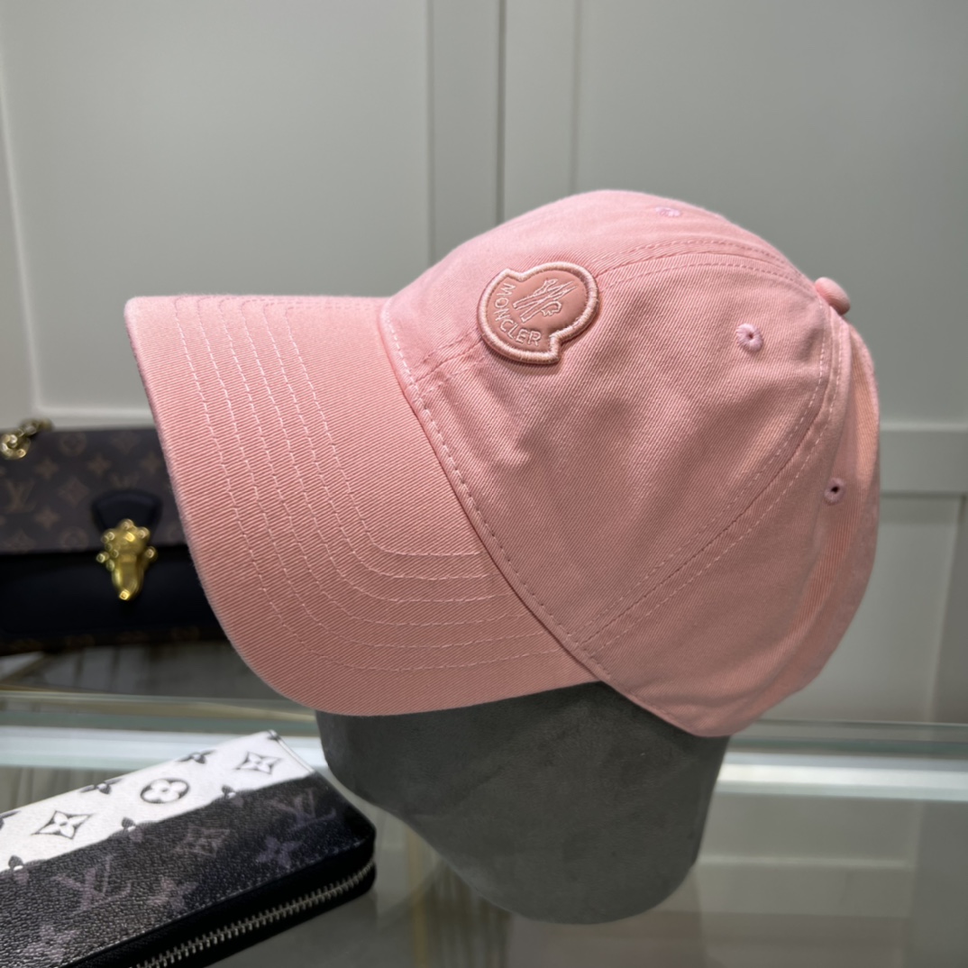 Moncler Cap  - EUR FASHION