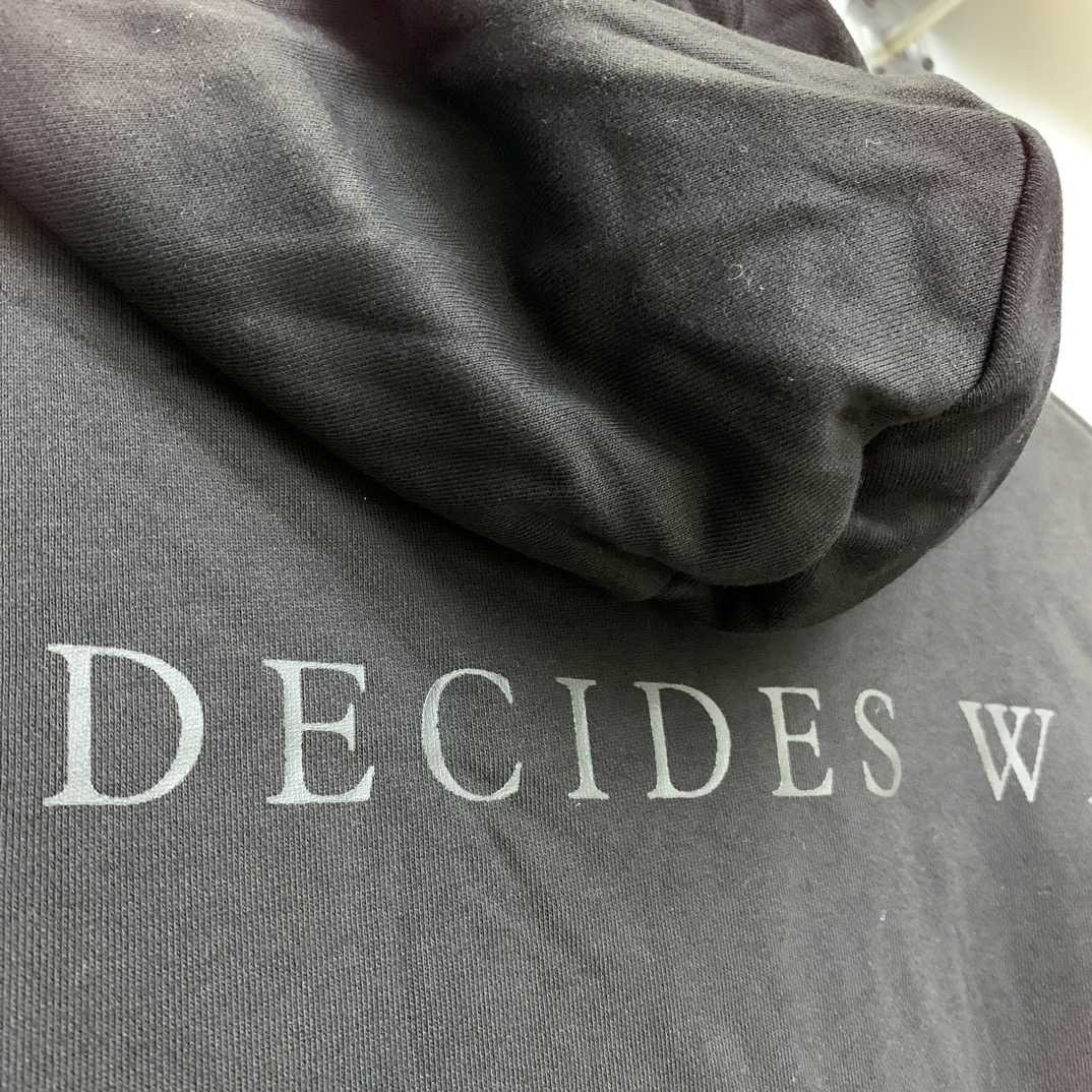 Who Decides War Sandy Lane Hooded Pullover - EUR FASHION