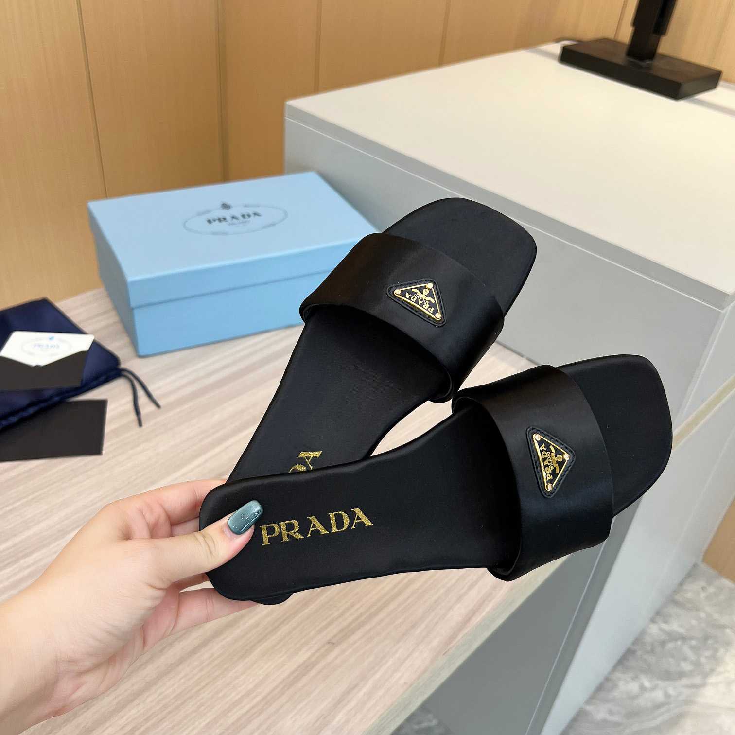 Prada Leather Slides - EUR FASHION