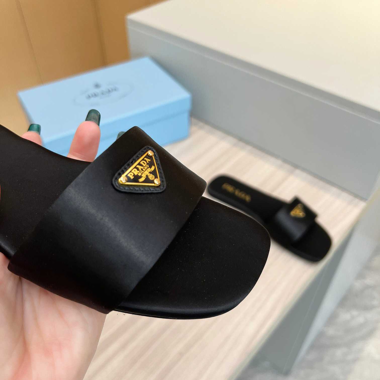 Prada Leather Slides - EUR FASHION