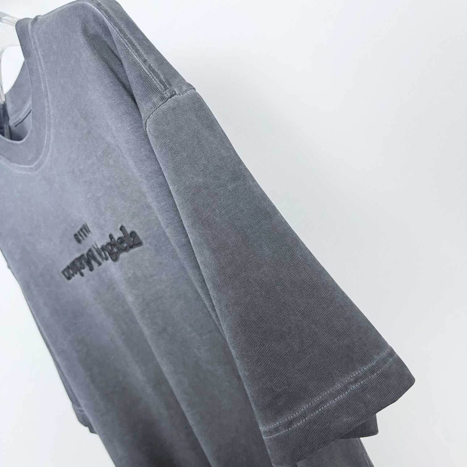 Maison Margiela Faded Logo T-Shirt In Washed Black - EUR FASHION