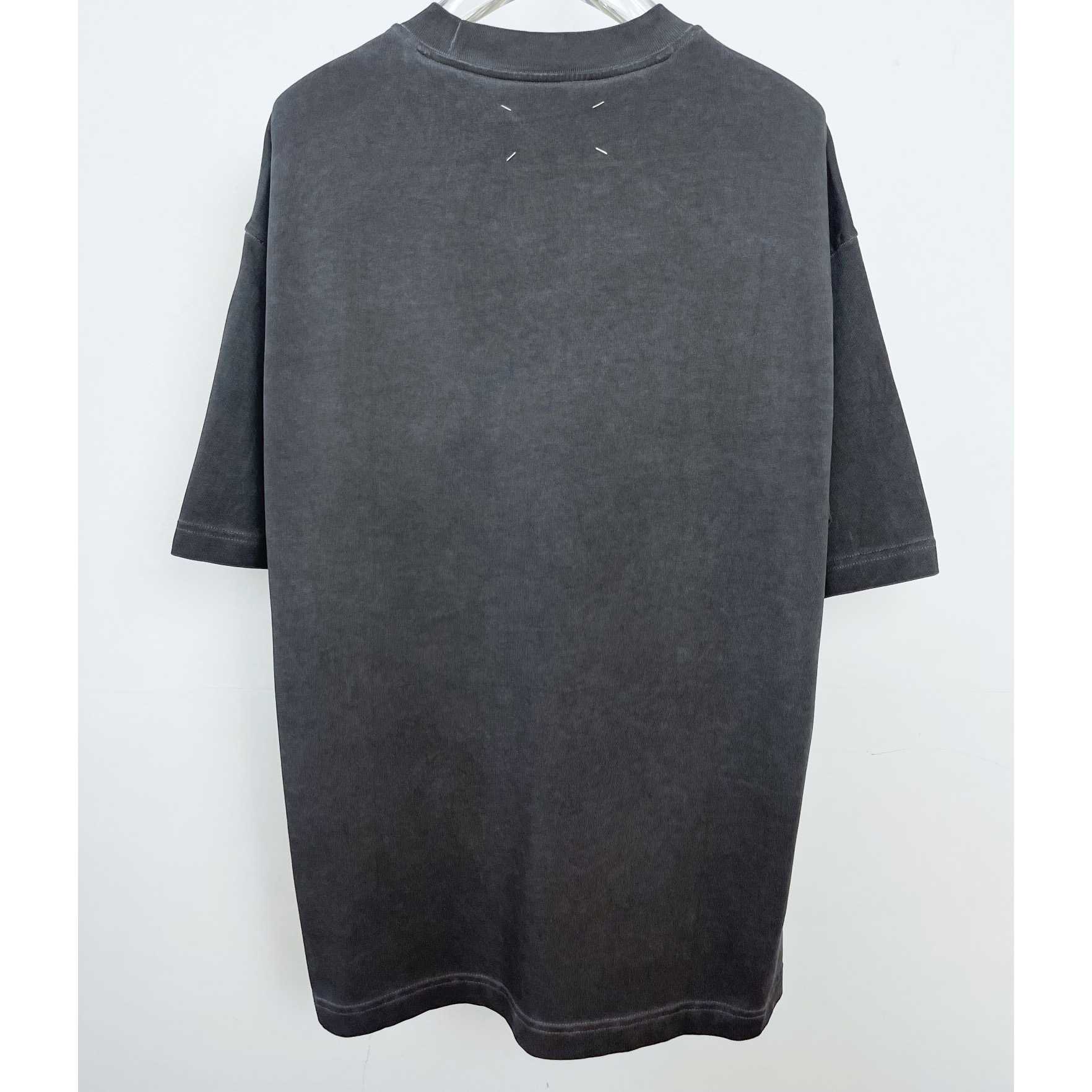 Maison Margiela Faded Logo T-Shirt In Washed Black - EUR FASHION