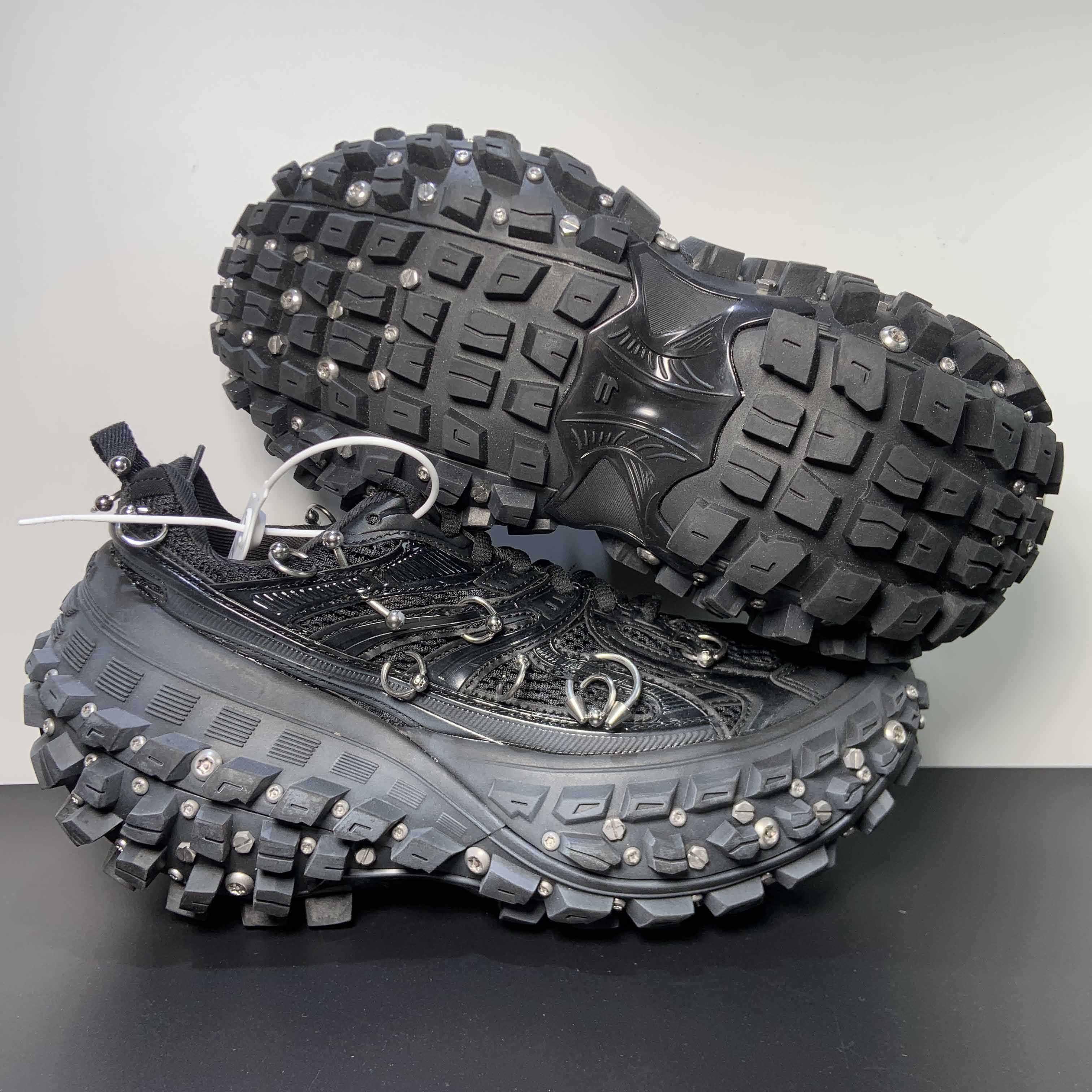 Balenciaga Bouncer Screw Sneaker With Piercings In Black - EUR FASHION