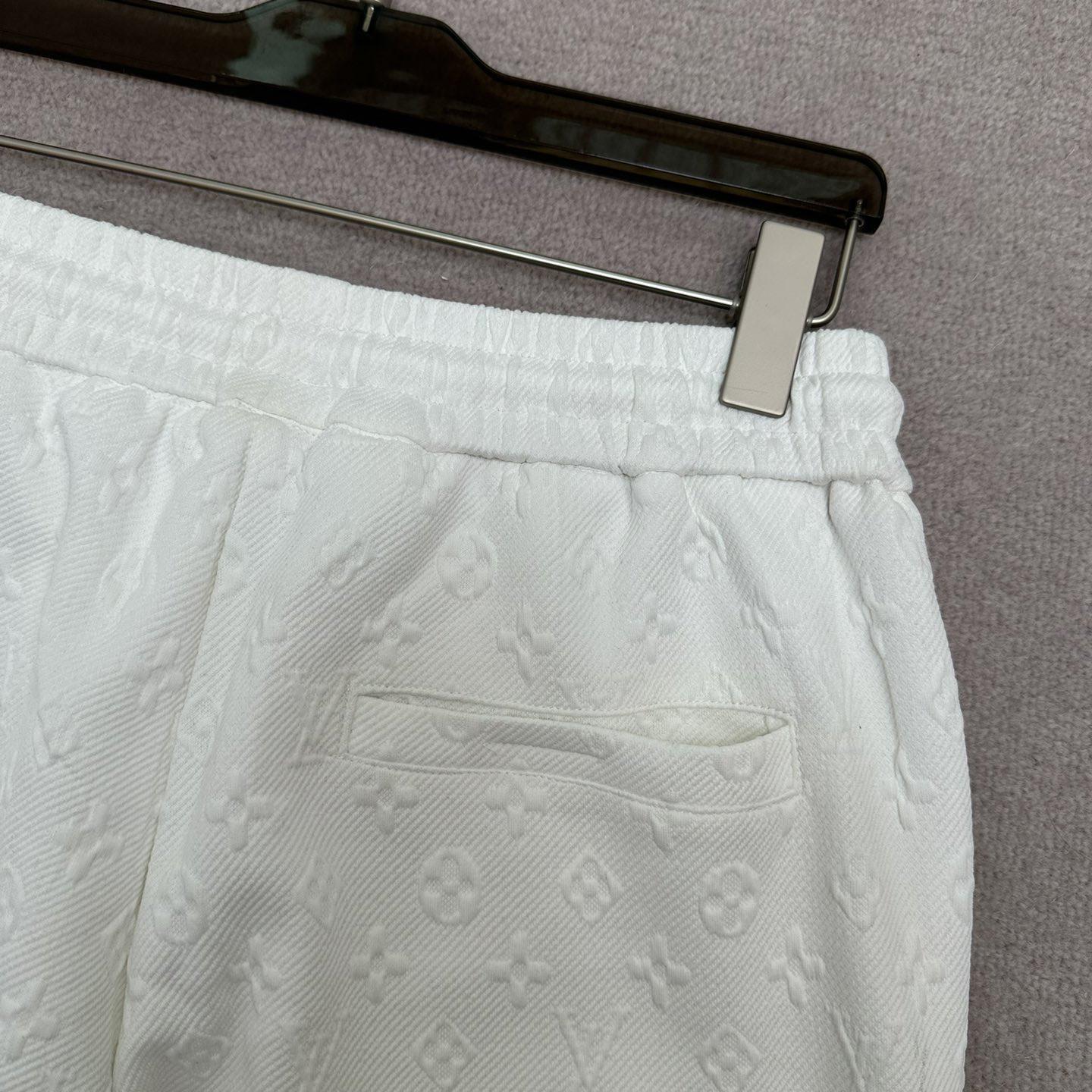 Louis Vuitton Monogram Shorts - EUR FASHION