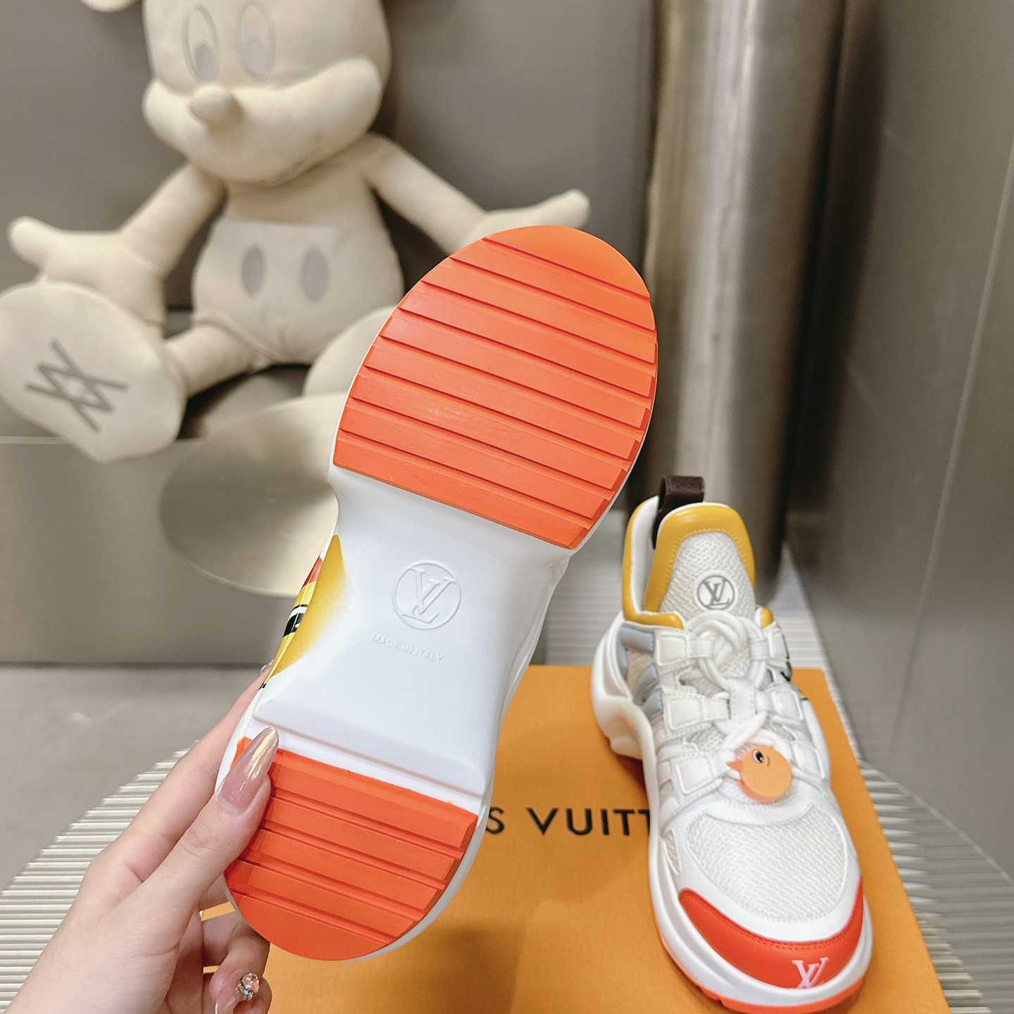 Louis Vuitton LV Archlight Sneaker    - EUR FASHION