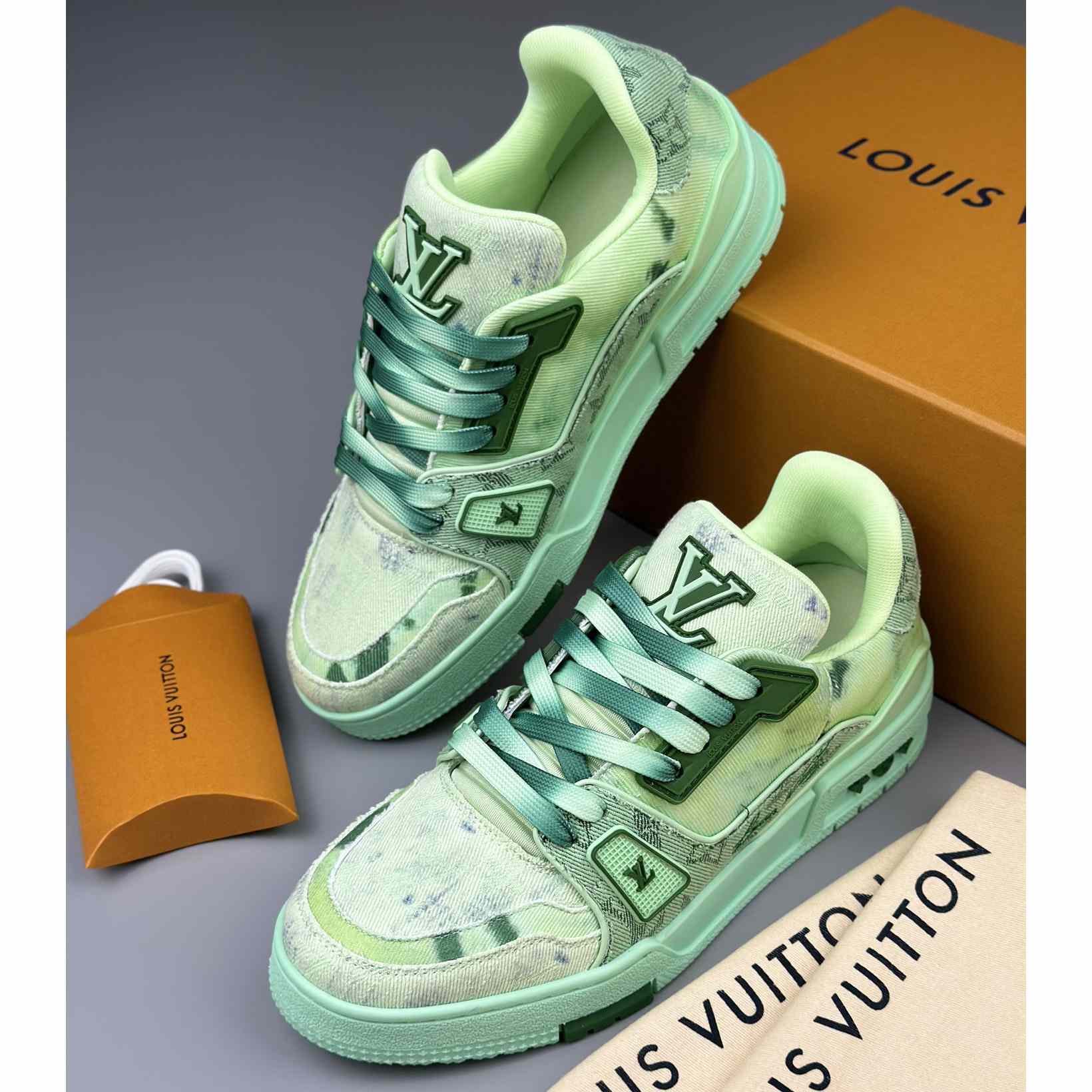 Louis Vuitton LV Trainer Sneaker   - EUR FASHION