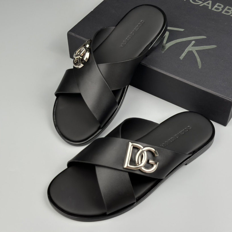 Dolce & Gabbana Logo-plaque Cross-over Leather Sandals - EUR FASHION