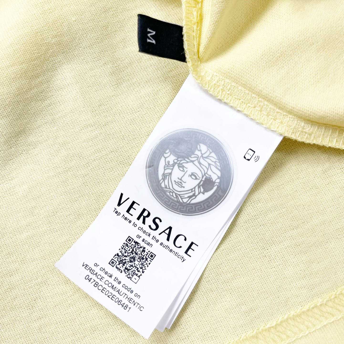 Versace Spring Logo T-Shirt - EUR FASHION