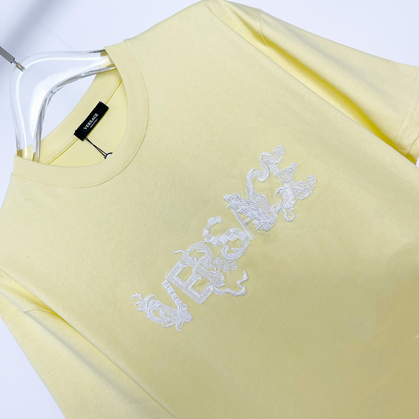 Versace Spring Logo T-Shirt - EUR FASHION