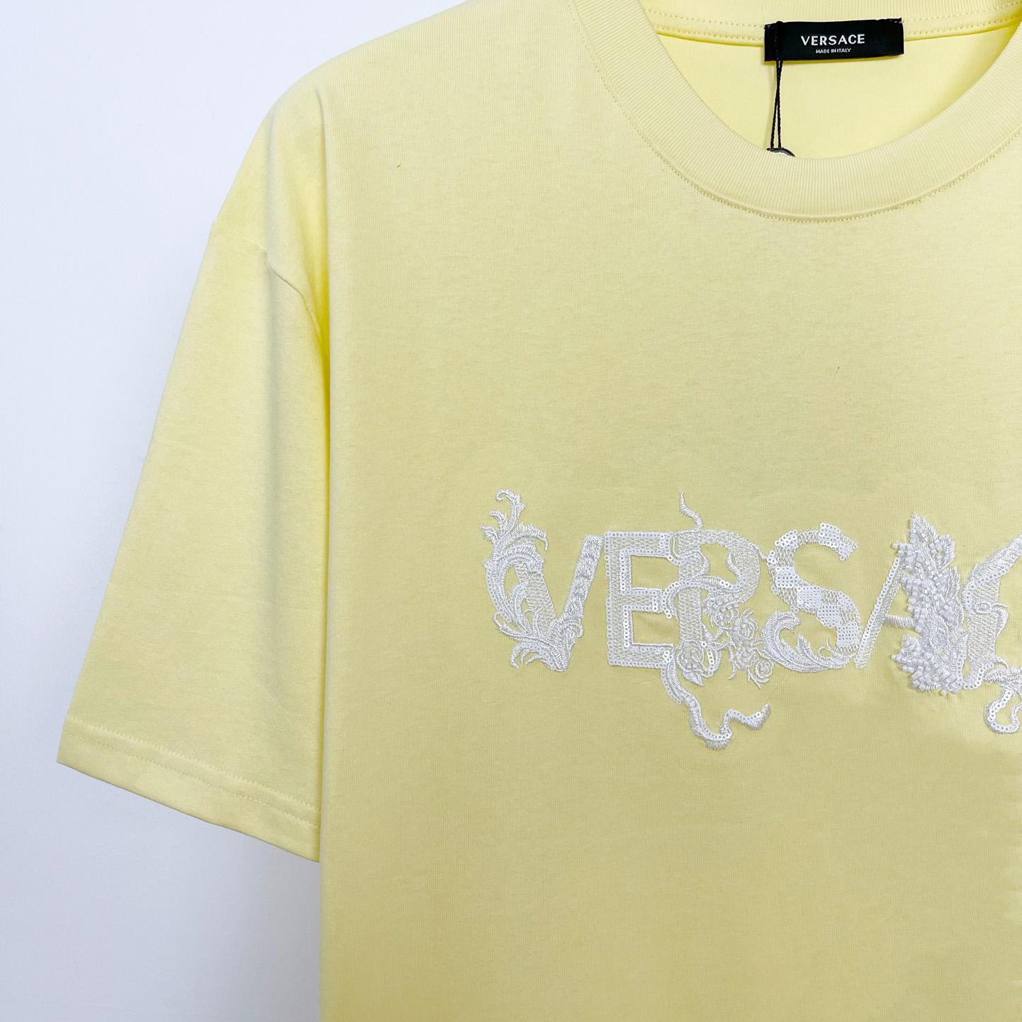 Versace Spring Logo T-Shirt - EUR FASHION