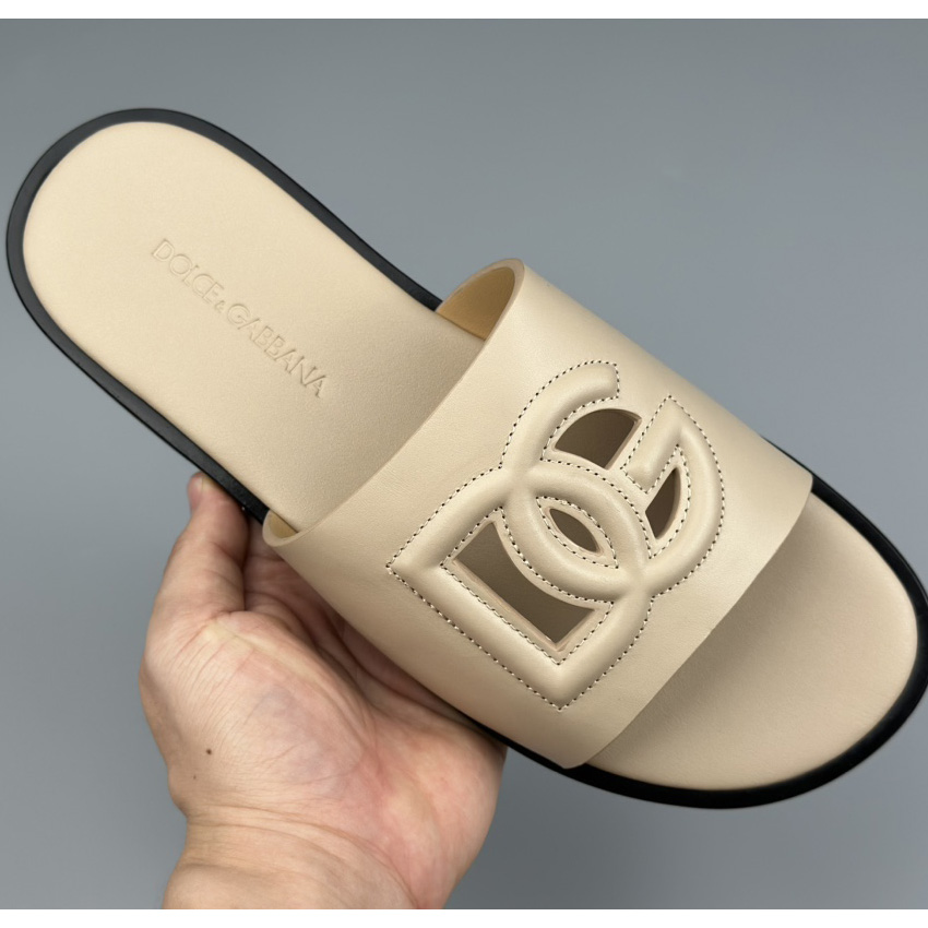 Dolce & Gabbana Calfskin sliders - EUR FASHION