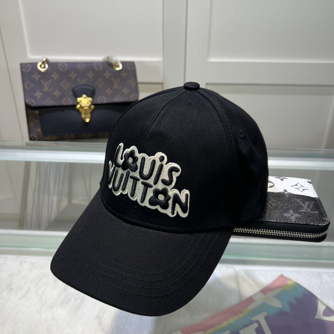 Louis Vuitton Cap - EUR FASHION