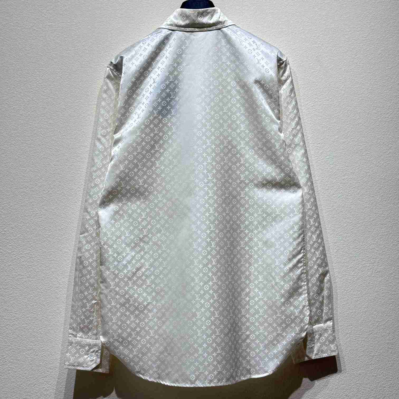 Louis Vuitton Monogram Long-Sleeved Silk Shirt   1AFJUD - EUR FASHION