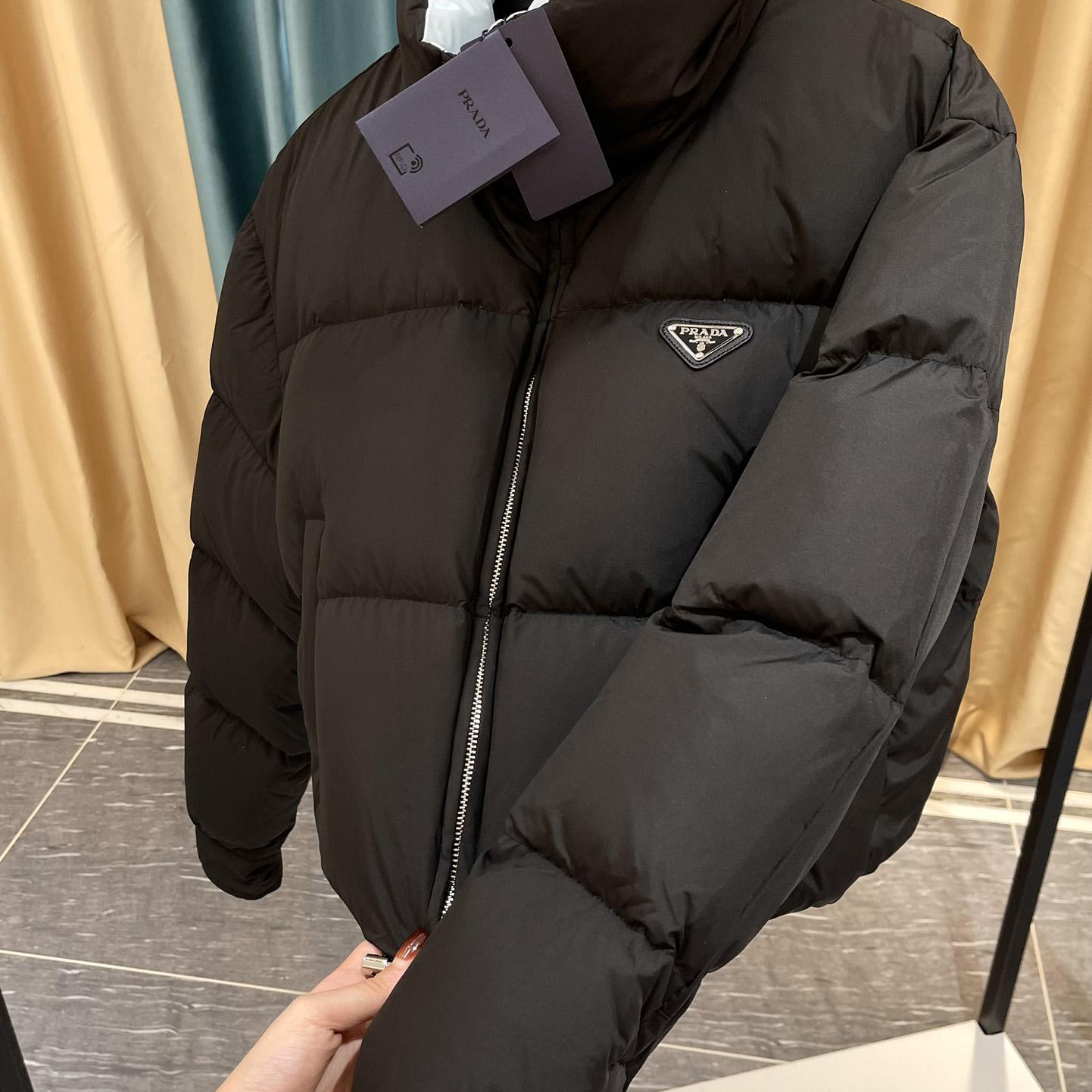 Prada Cropped Padded Jacket - EUR FASHION