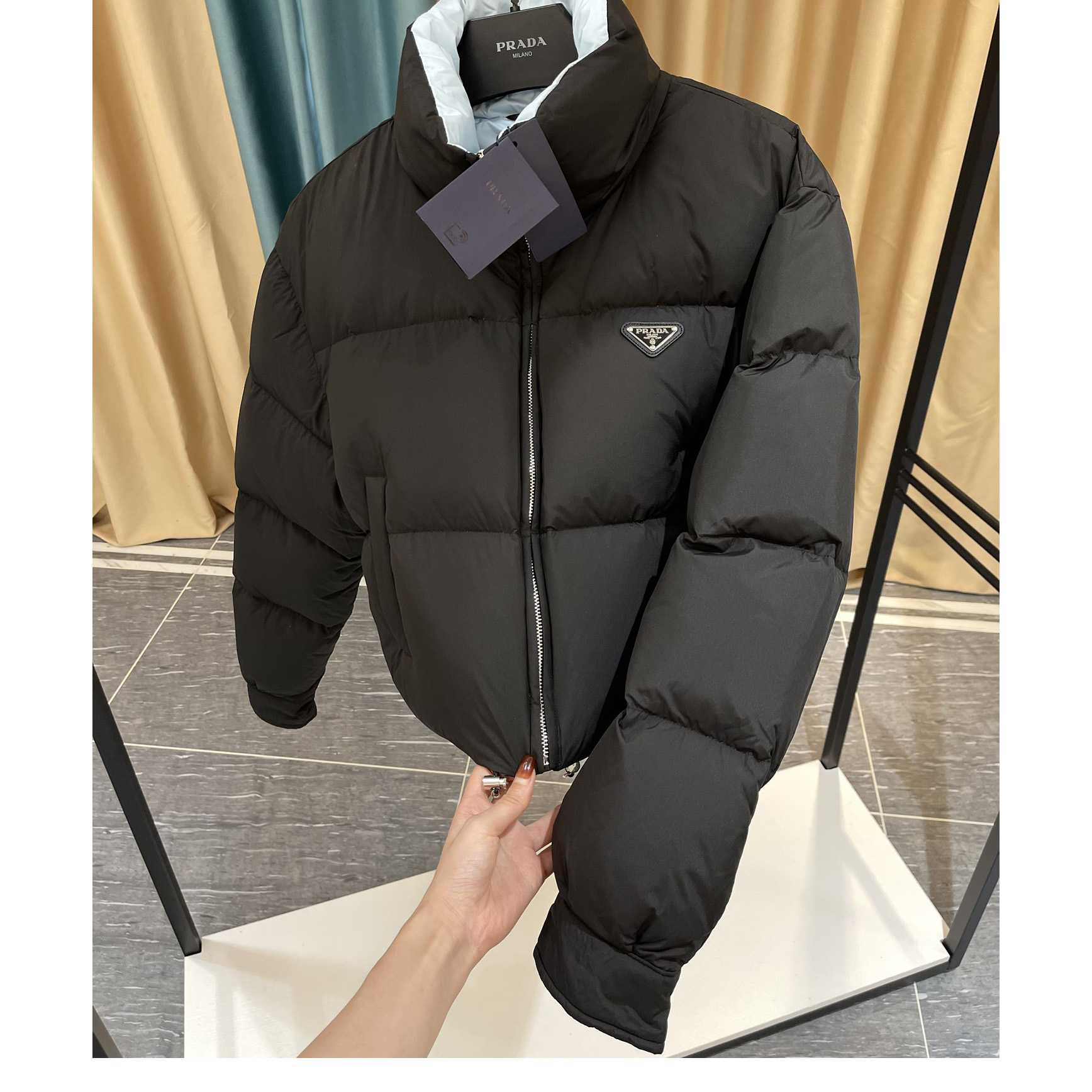 Prada Cropped Padded Jacket - EUR FASHION