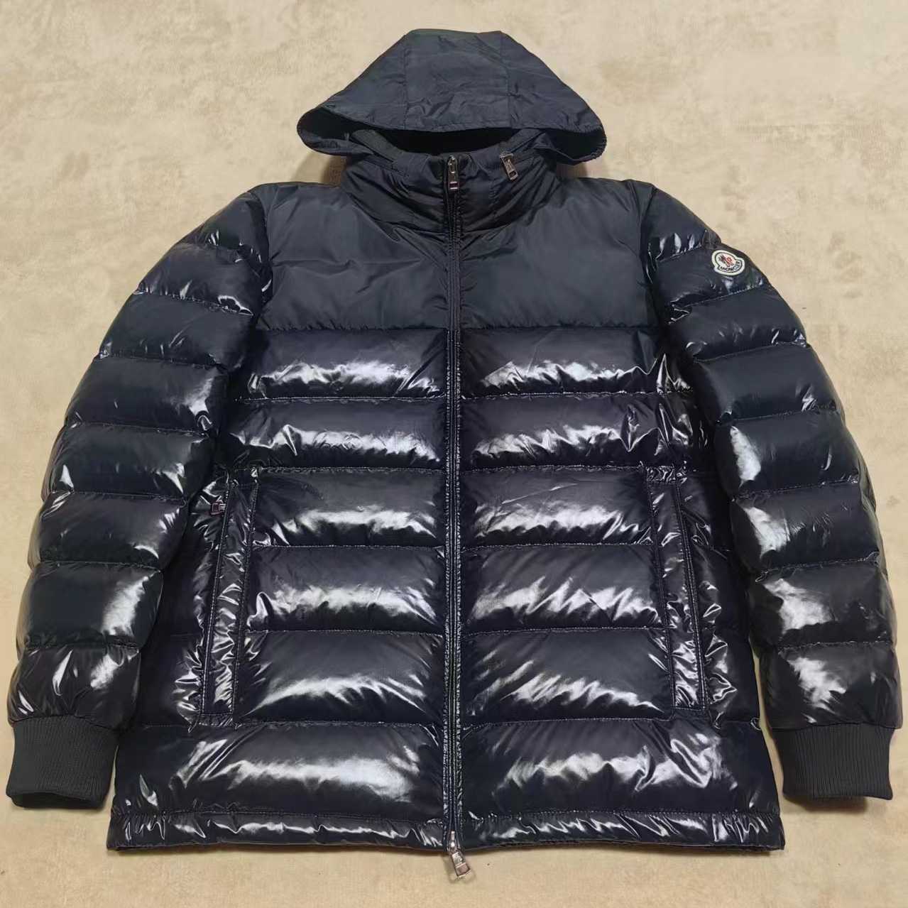 Moncler Coyers Concealed-hood Down Jacket - EUR FASHION
