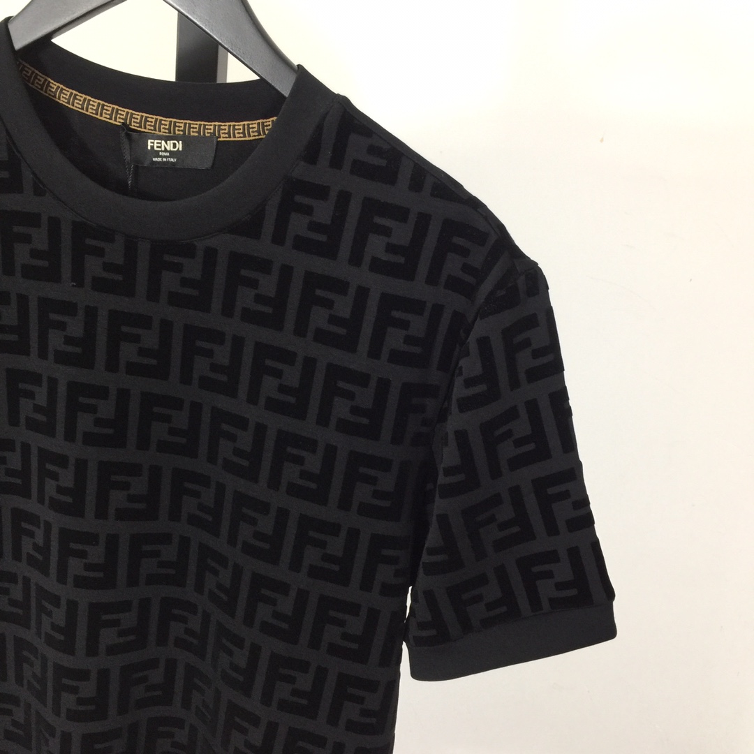 Fendi T-shirt In Black Piqué - EUR FASHION