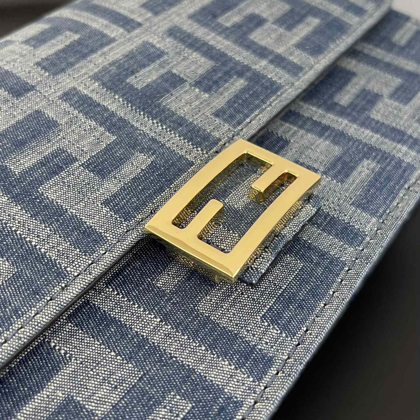 Fendi Wallet On Chain Baguette Light Blue FF Denim Fabric Wallet - EUR FASHION