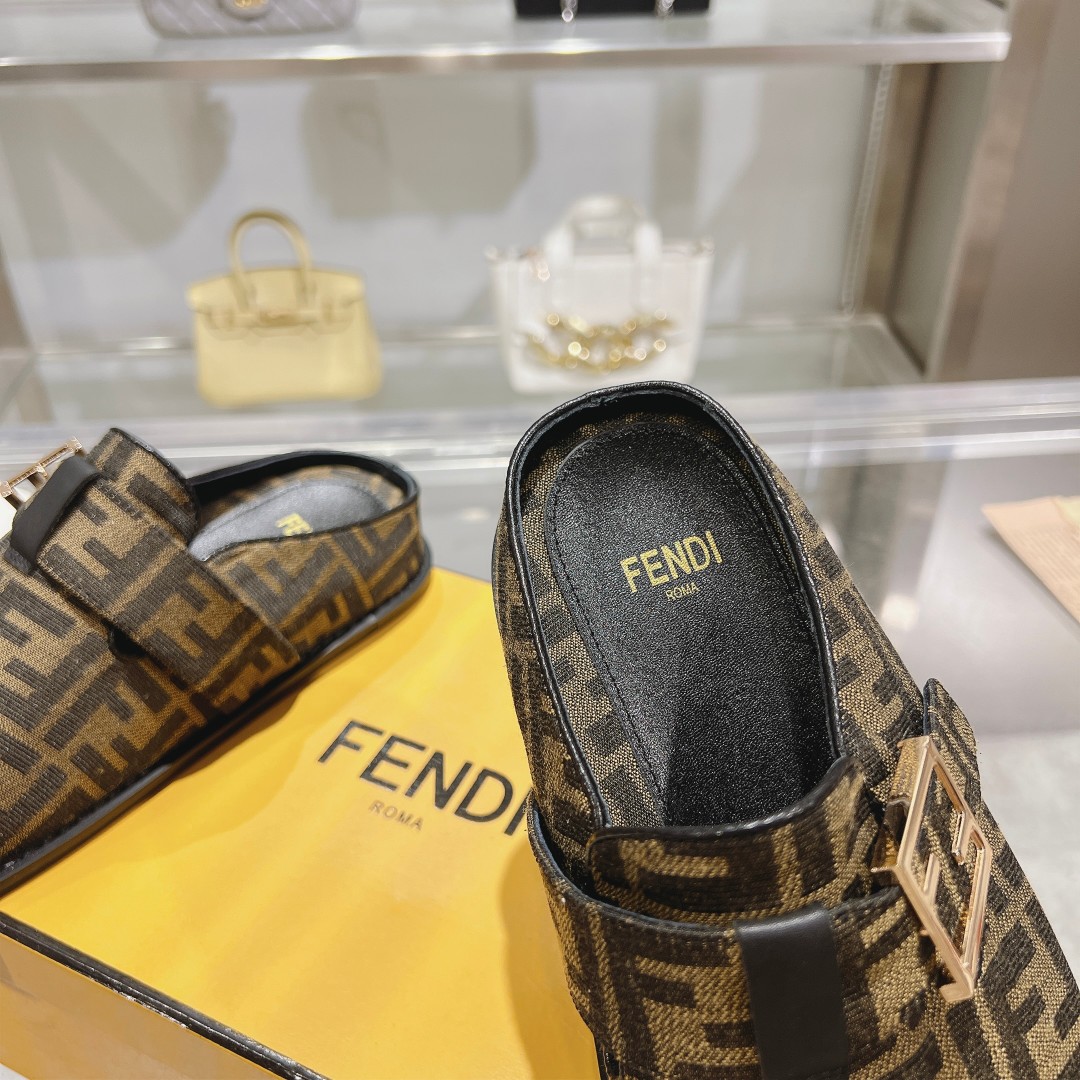 Fendi Feel Brown Fabric Sabots - EUR FASHION