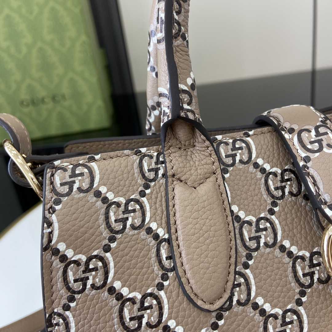 Gucci Small Tote Bag With GG Shadow  - EUR FASHION
