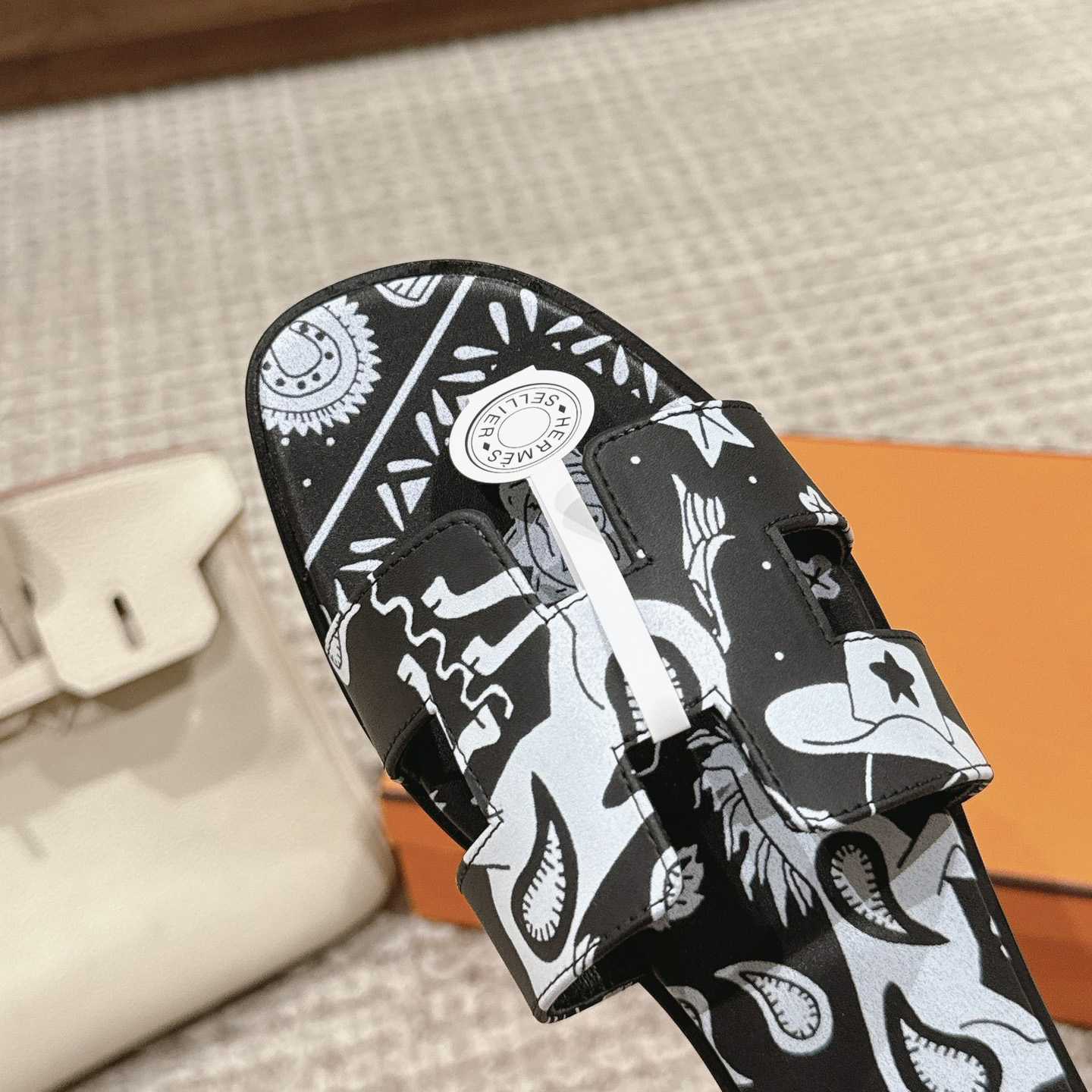 Hermes Oran Sandal - EUR FASHION