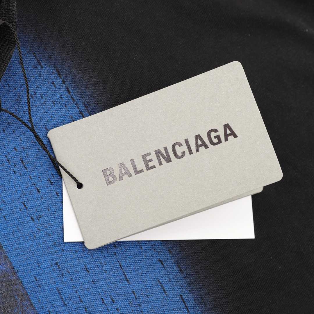 Balenciaga VOGUE Cotton T-Shirt  - EUR FASHION