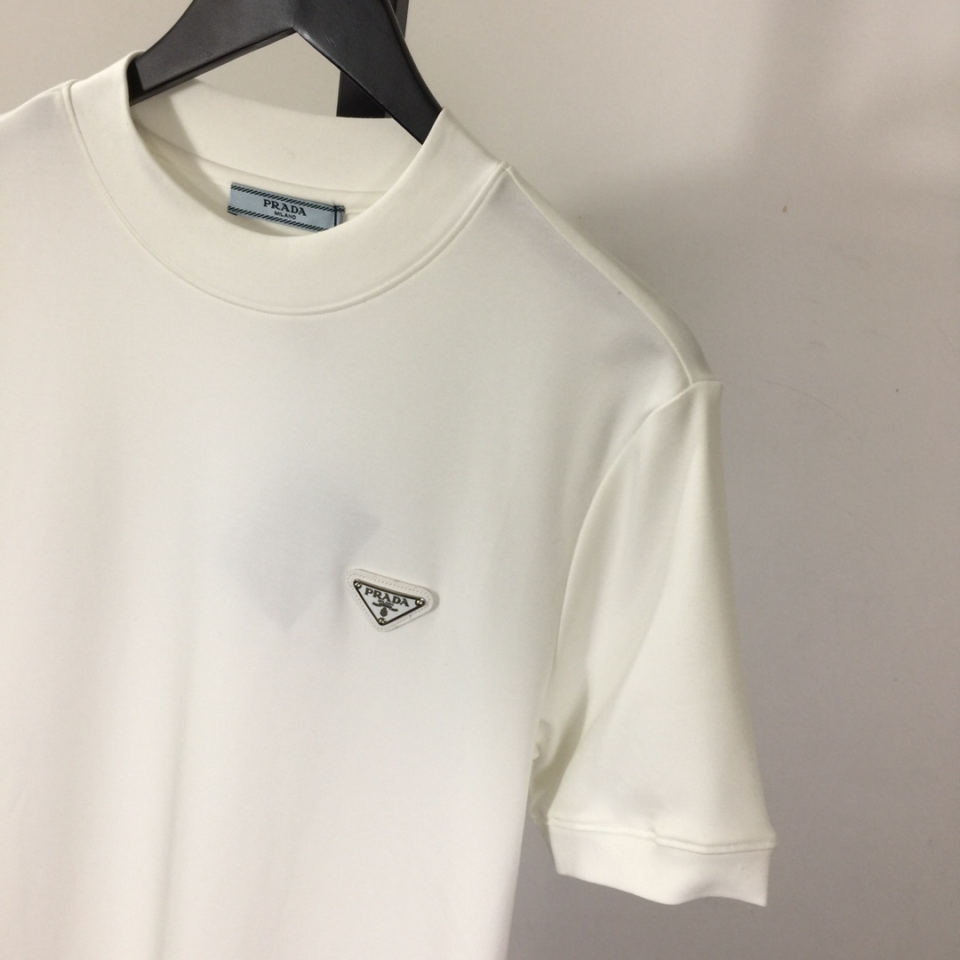 Prada Cotton T-shirts - EUR FASHION