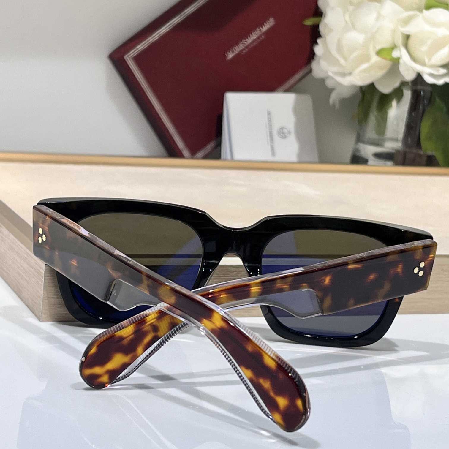 Jacquemus ENZO Sunglasses - EUR FASHION