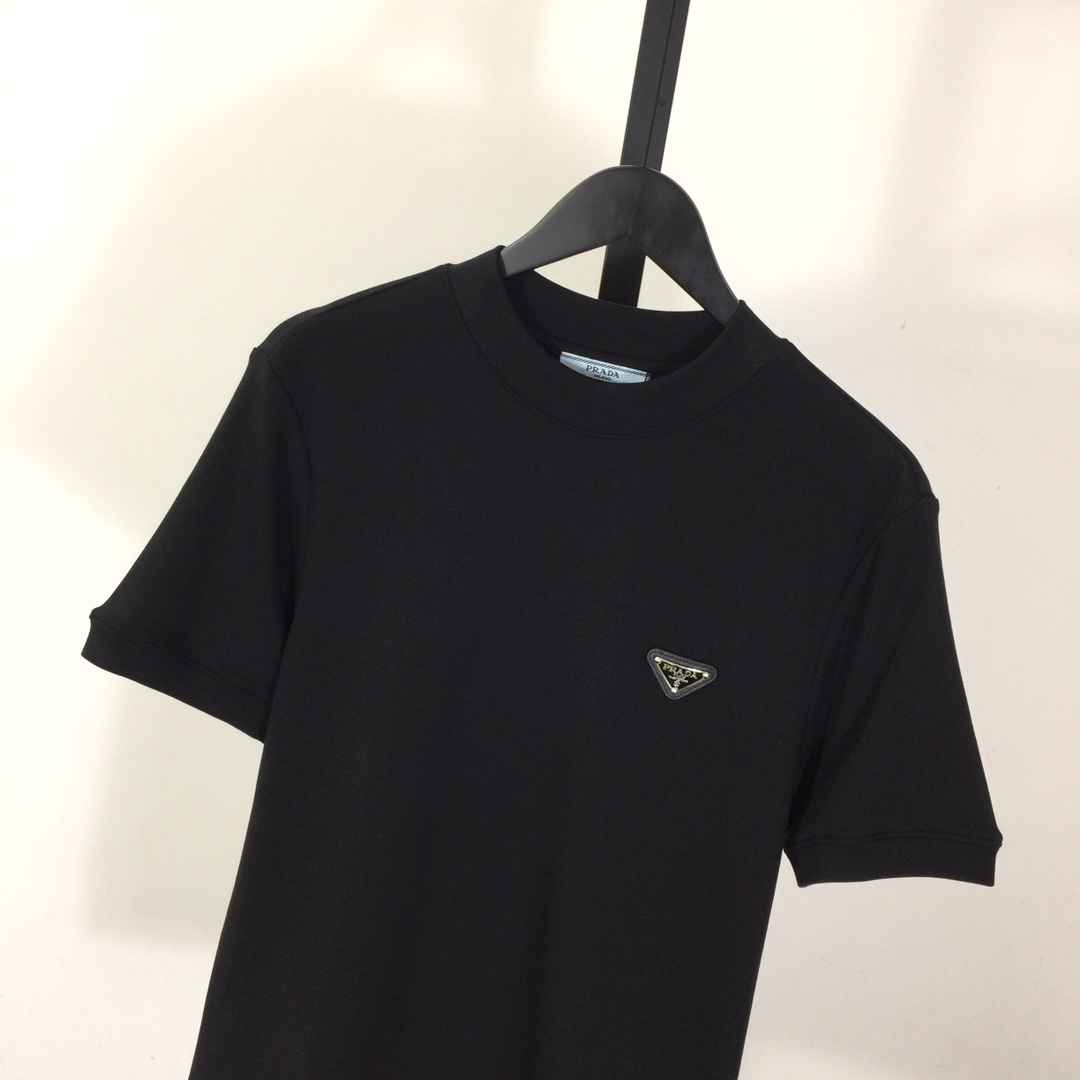 Prada Cotton T-shirts - EUR FASHION