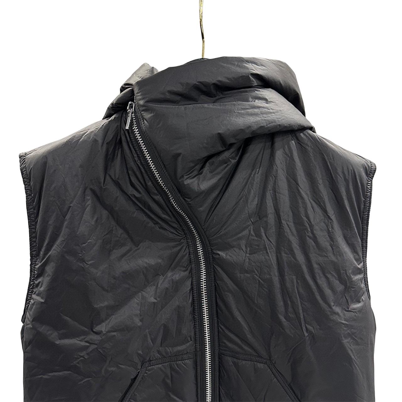 Rick Owens Padded nylon vest with hood - EUR FASHION