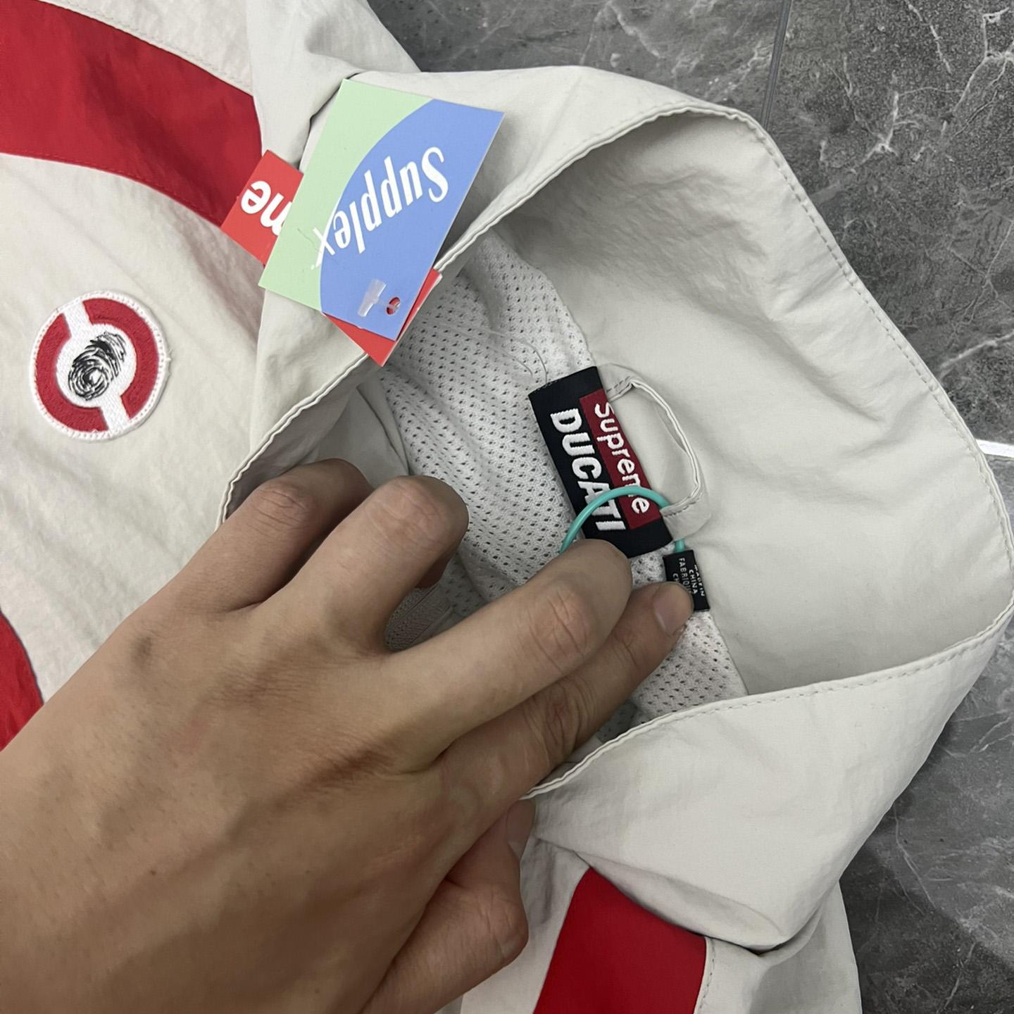 Supreme x Ducati Tracksuit - EUR FASHION