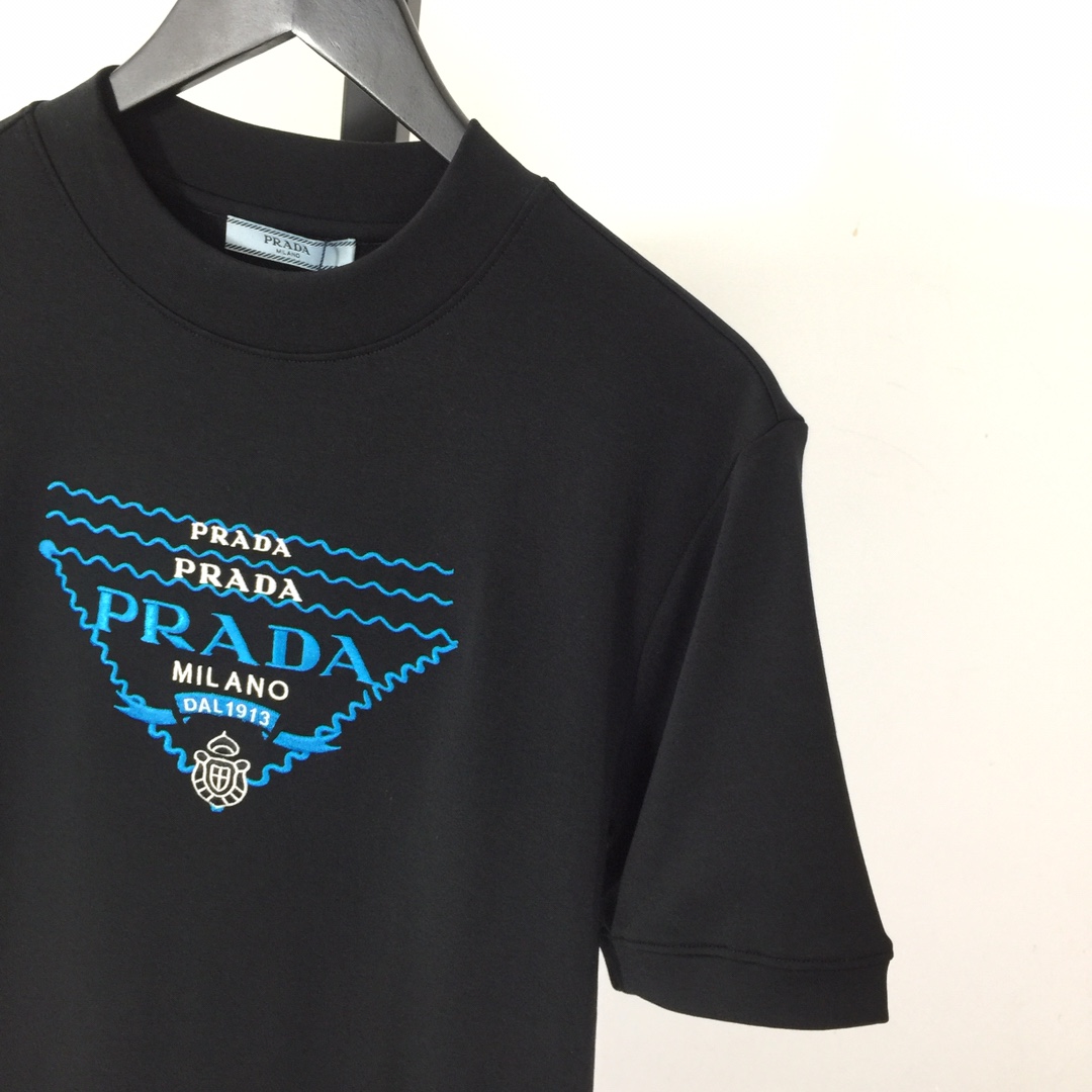 Prada Cotton T-shirts - EUR FASHION