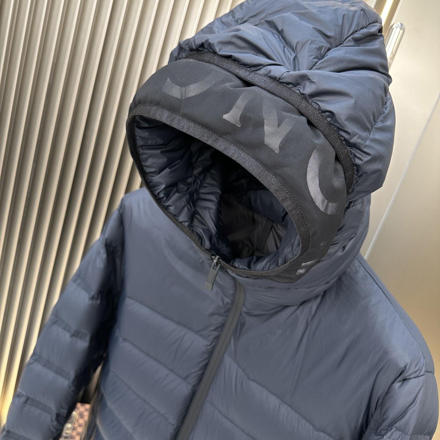 Moncler Hooded Puffer Jacket - EUR FASHION