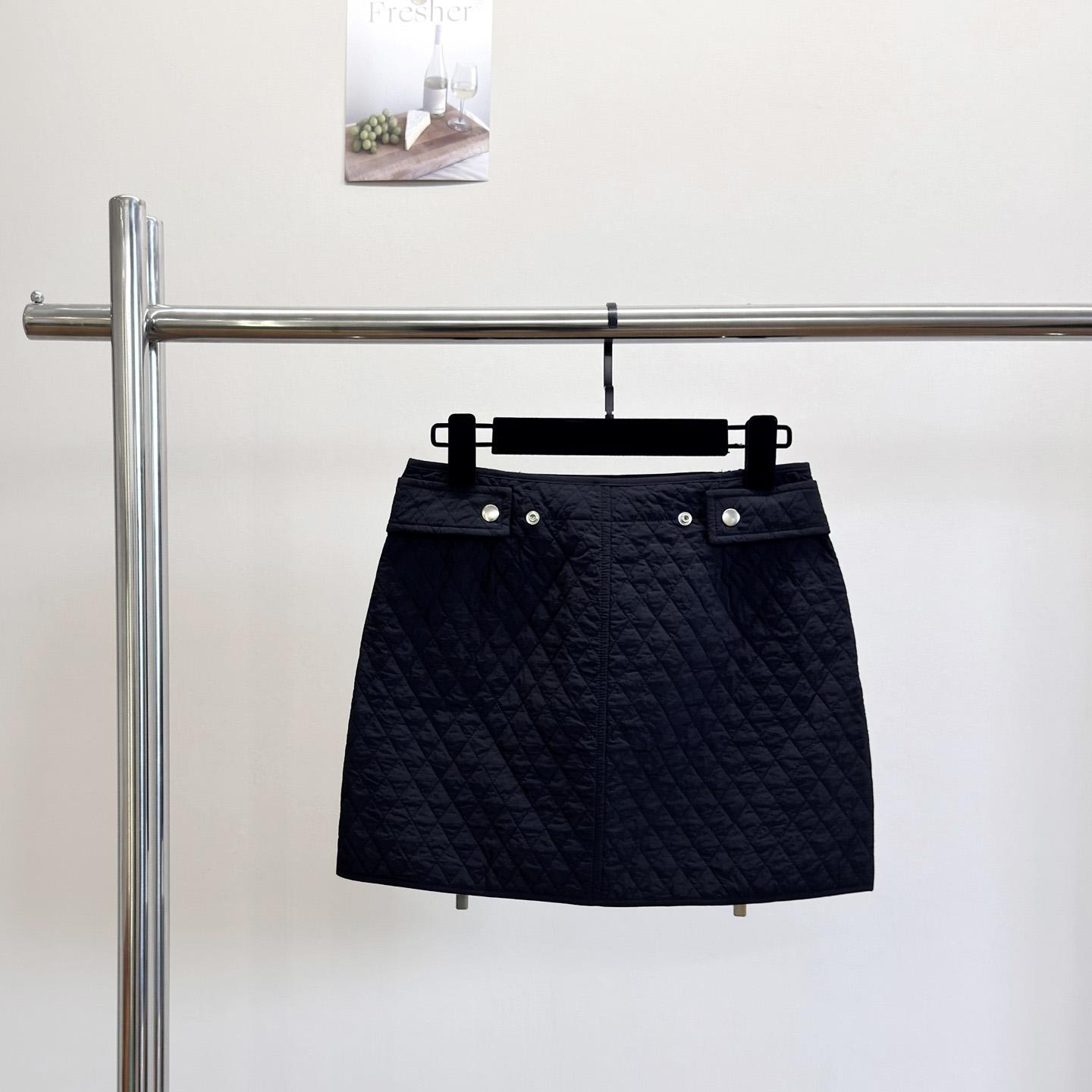 Burberry Quilted Nylon Mini Skirt - EUR FASHION