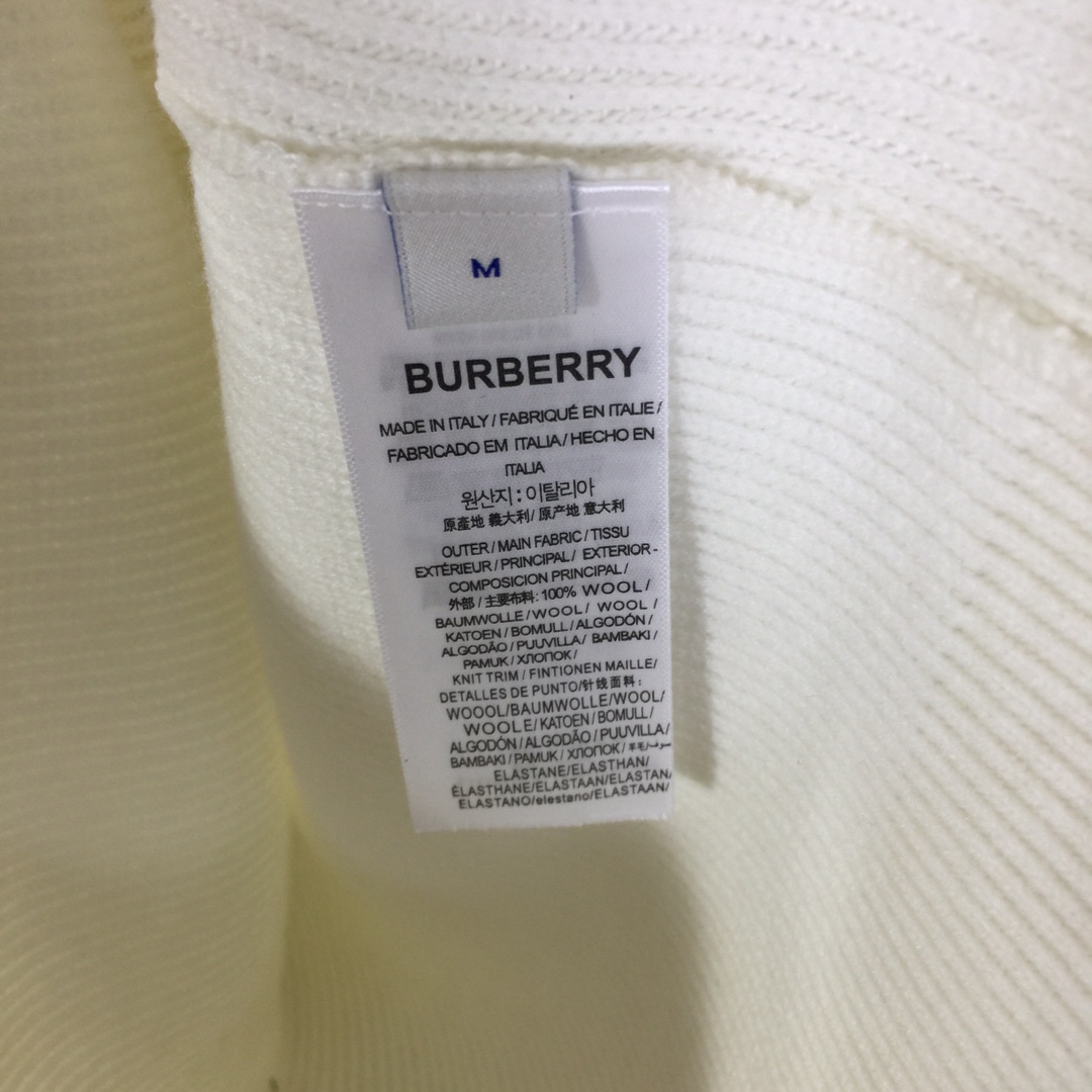 Burberry Logo Sweater - EUR FASHION