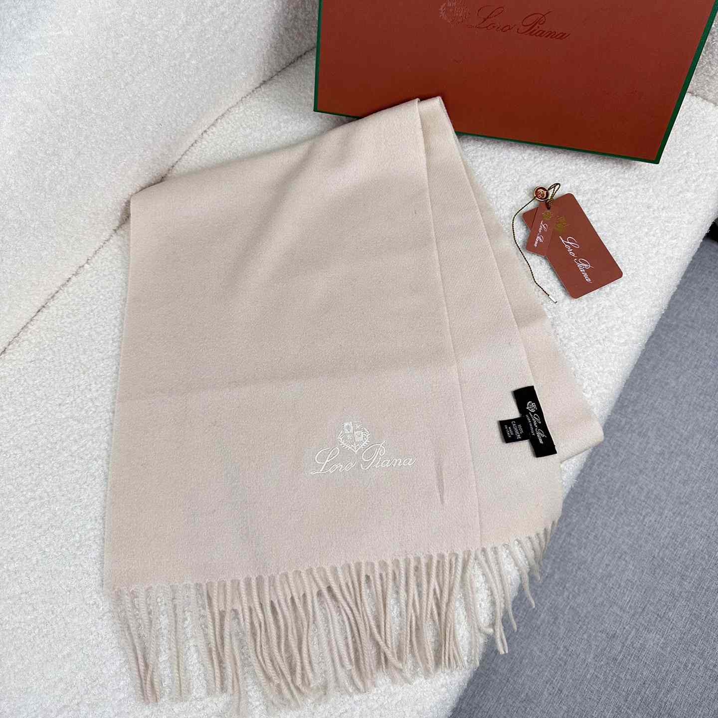 Loro Piana Grande Unita Scarf - EUR FASHION