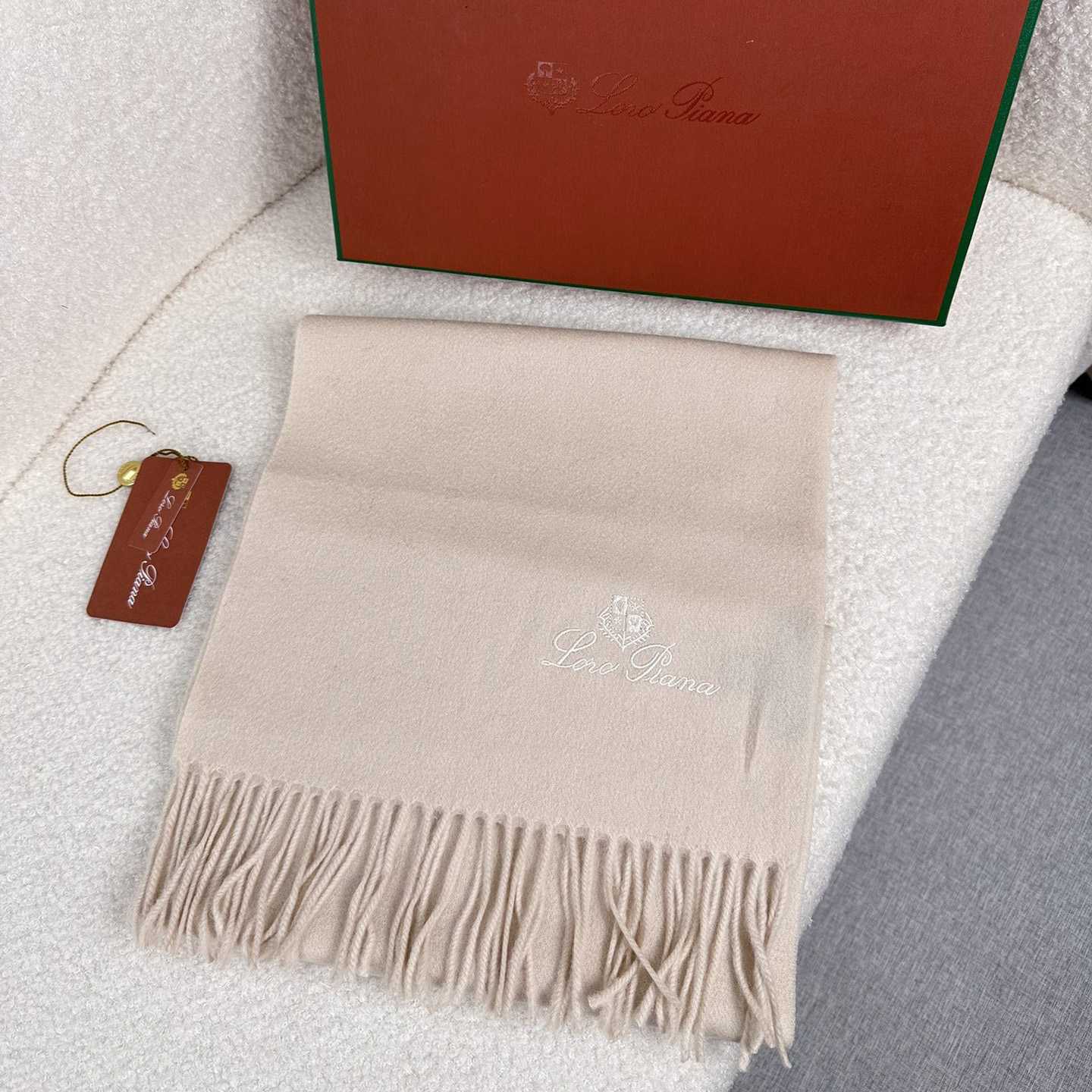 Loro Piana Grande Unita Scarf - EUR FASHION