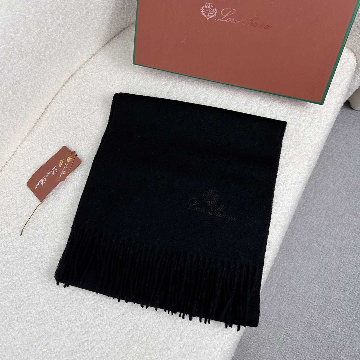 Loro Piana Grande Unita Scarf - EUR FASHION