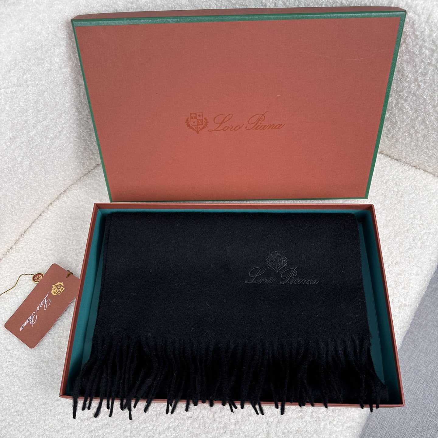 Loro Piana Grande Unita Scarf - EUR FASHION