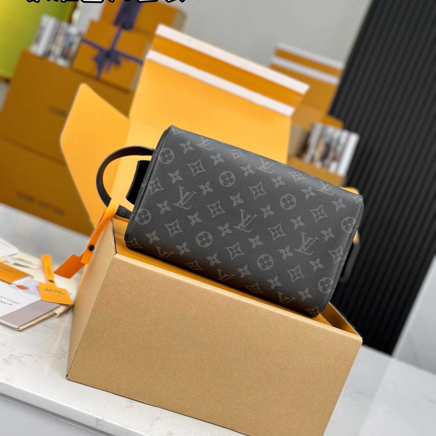 Louis Vuitton Dopp Kit    M46354 - EUR FASHION