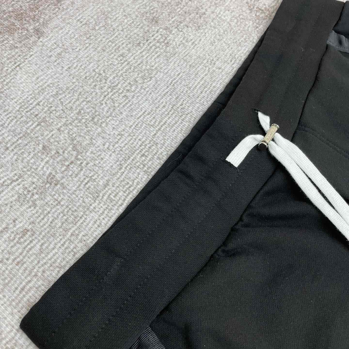 Amiri Sweatpants   x08 - EUR FASHION