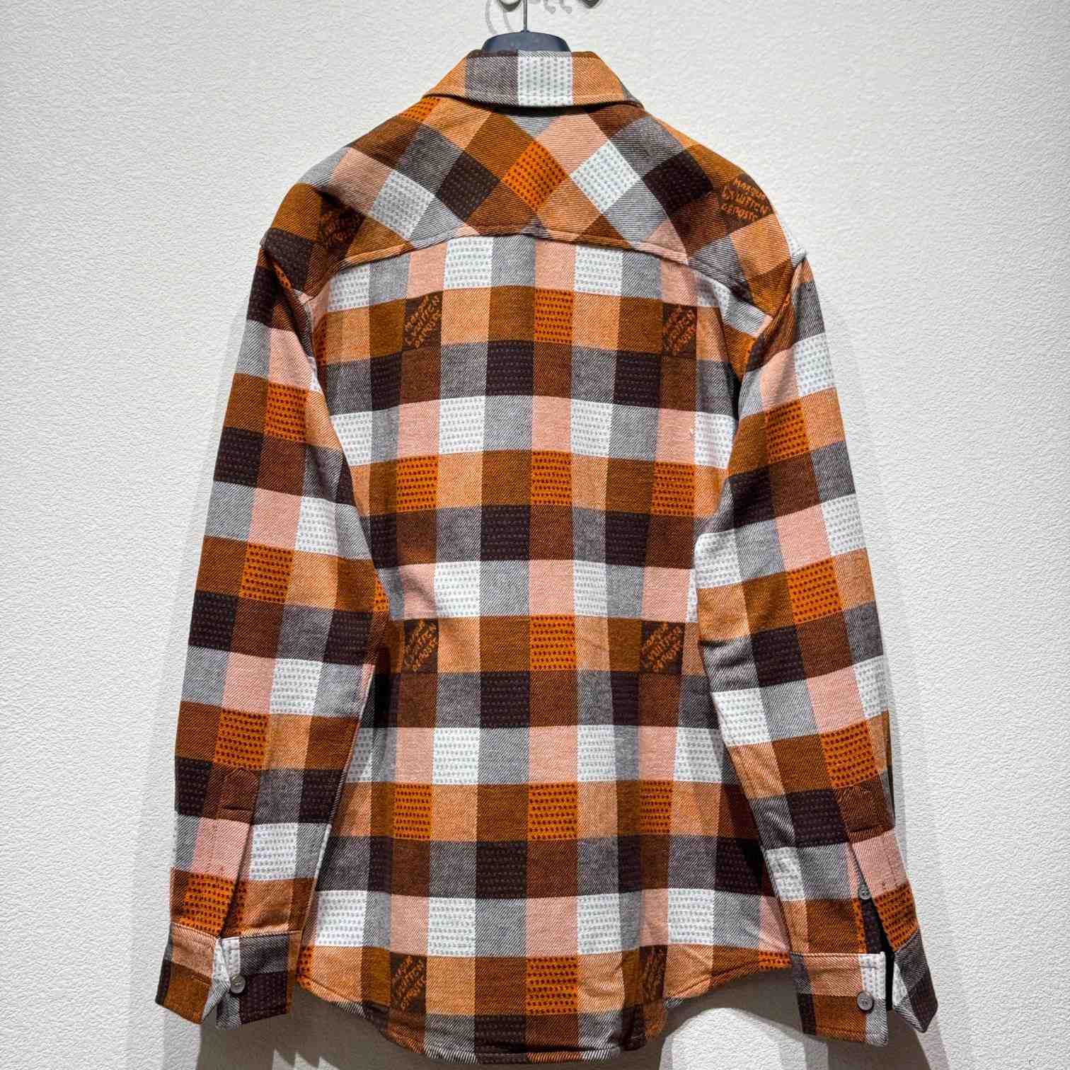 Louis Vuitton Button-Down Long-Sleeved Flannel Shirt  1AFXSJ - EUR FASHION