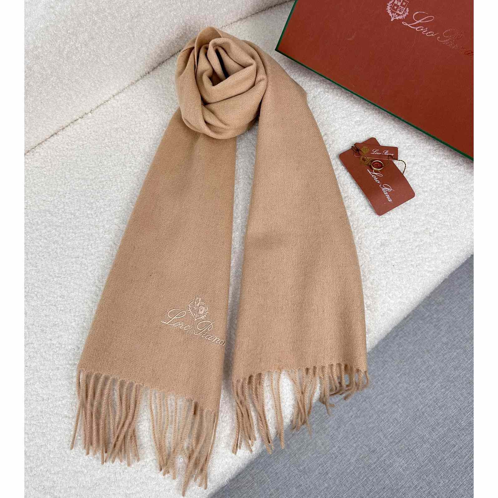 Loro Piana Grande Unita Scarf - EUR FASHION