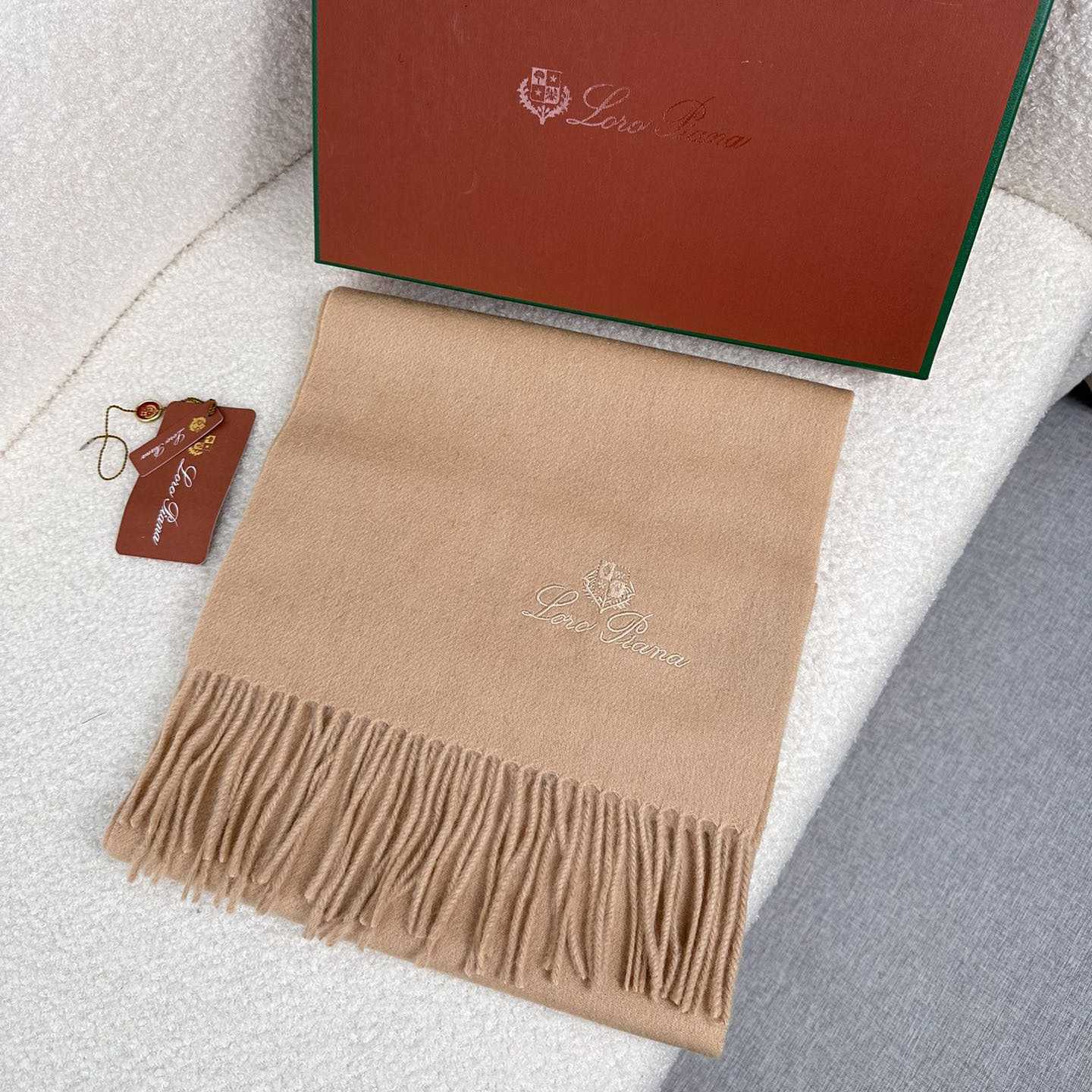 Loro Piana Grande Unita Scarf - EUR FASHION