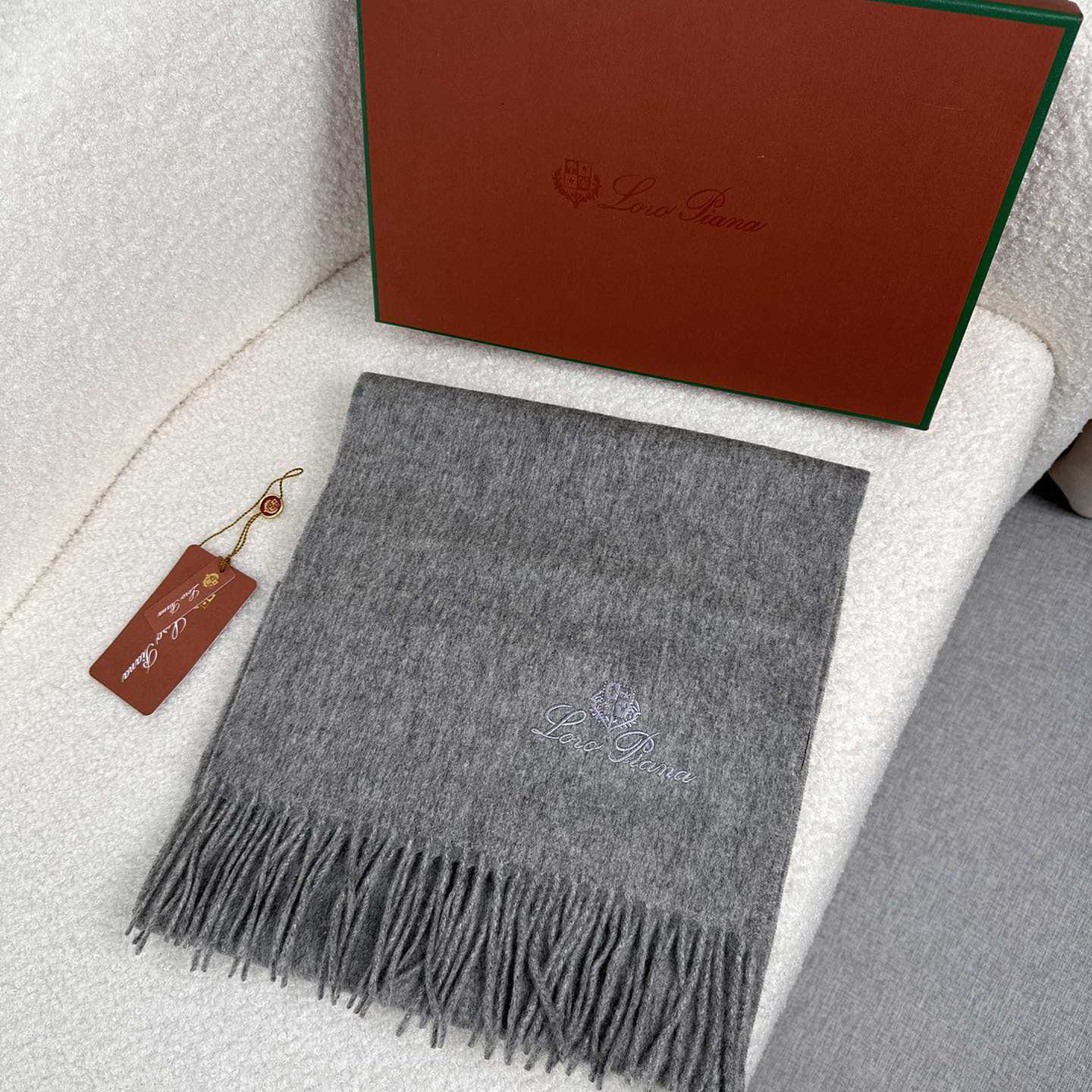 Loro Piana Grande Unita Scarf - EUR FASHION