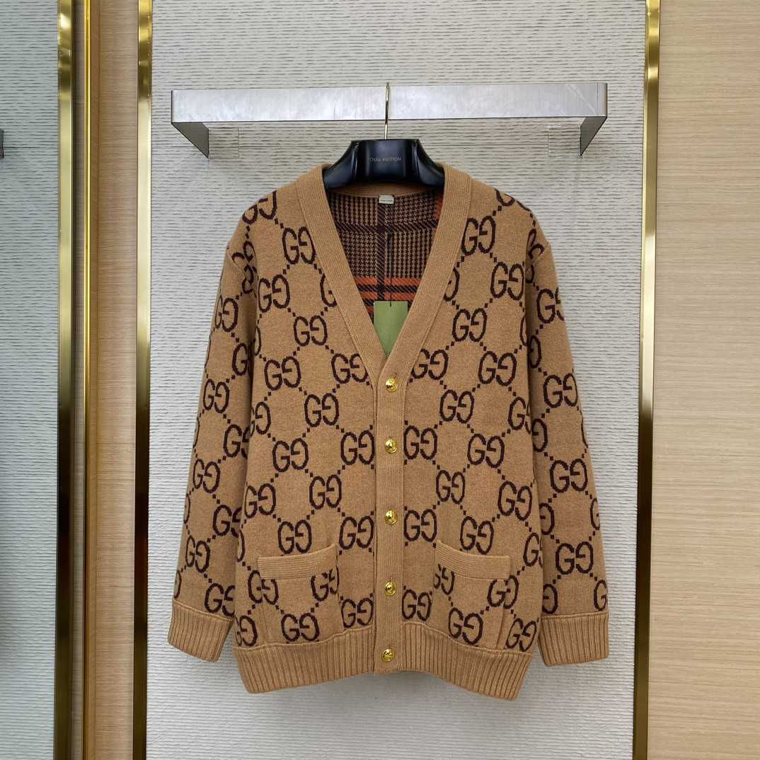 Gucci GG Wool Jacquard Cardigan  - EUR FASHION