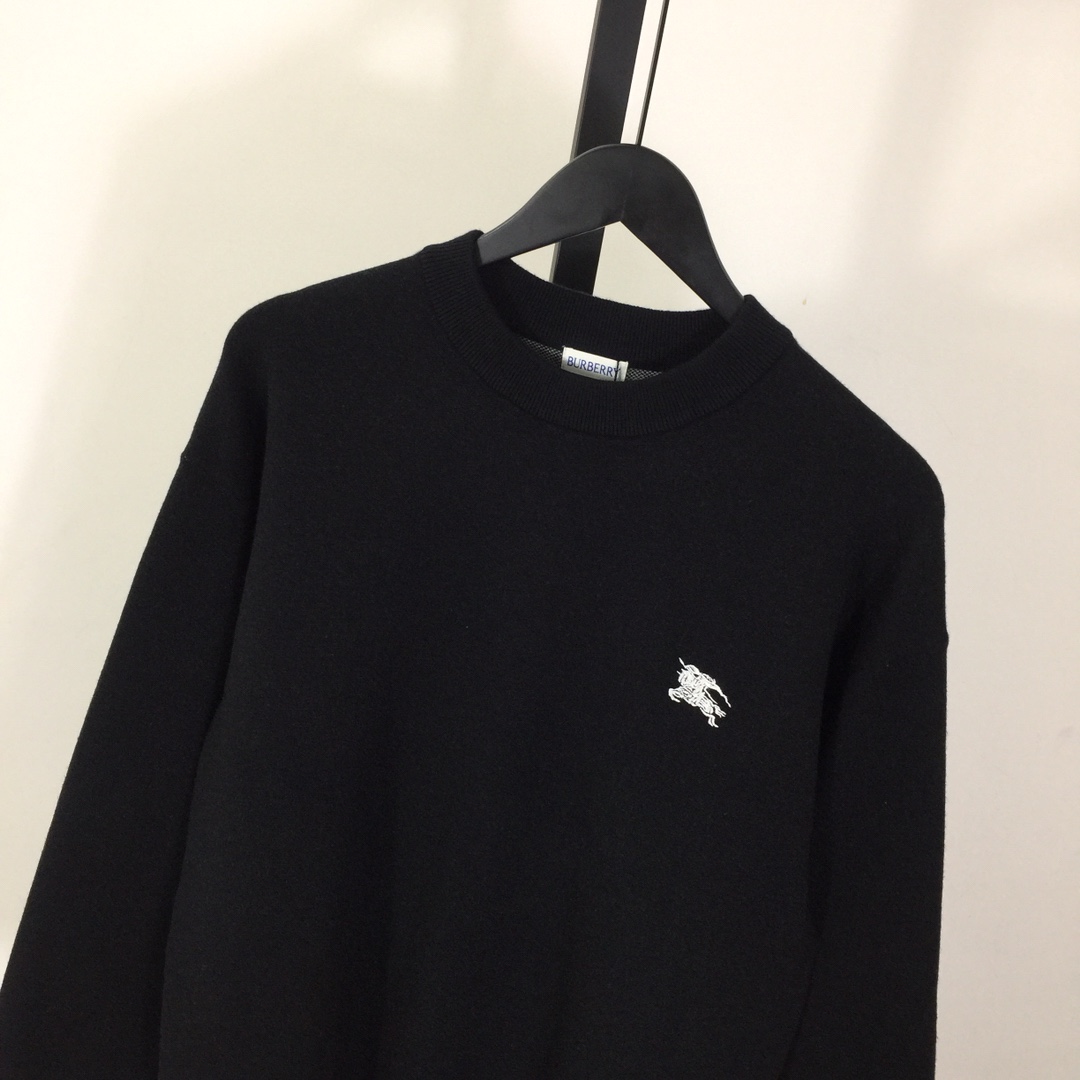 Burberry Logo Sweater - EUR FASHION